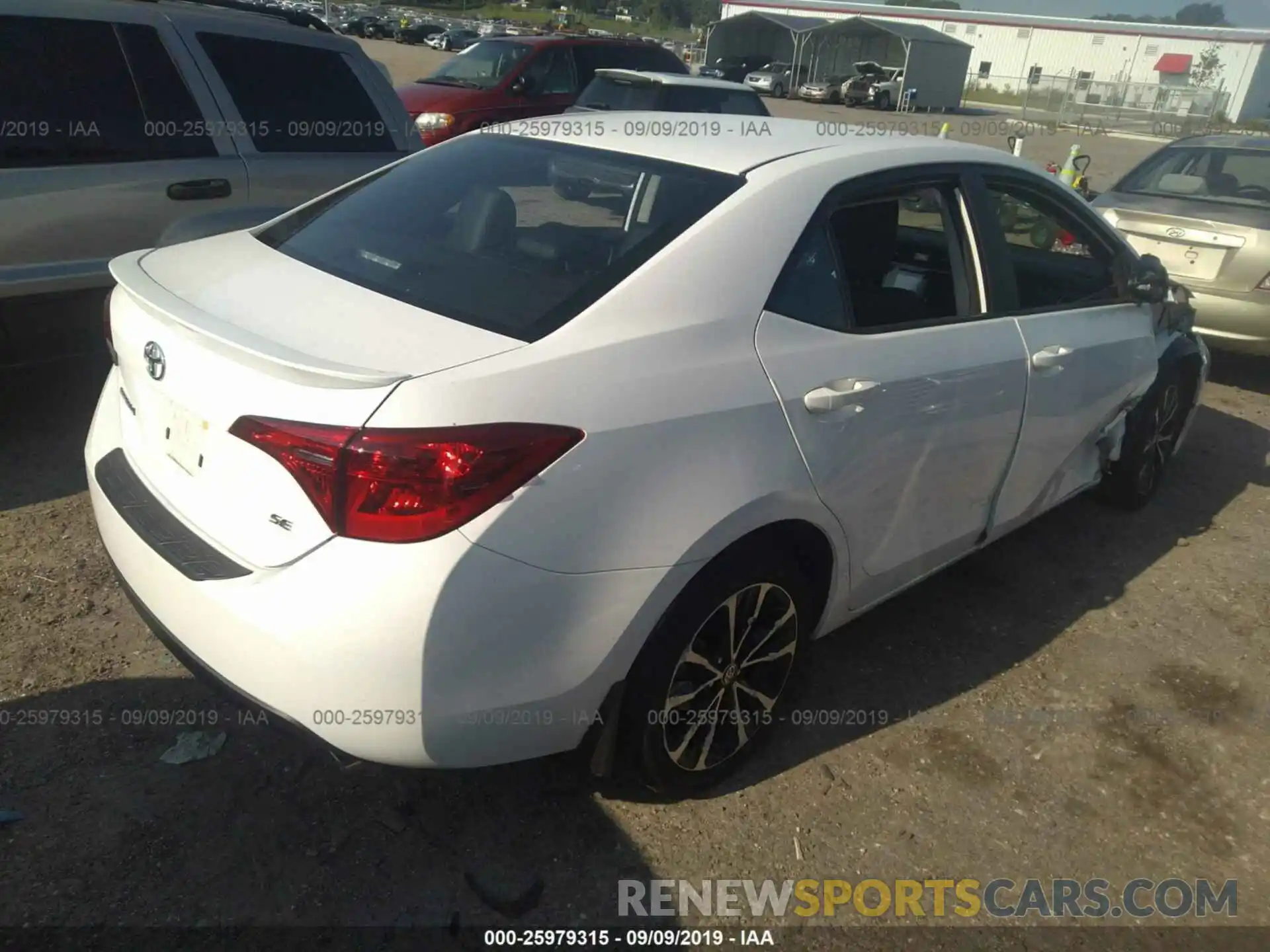 4 Photograph of a damaged car 2T1BURHEXKC214844 TOYOTA COROLLA 2019