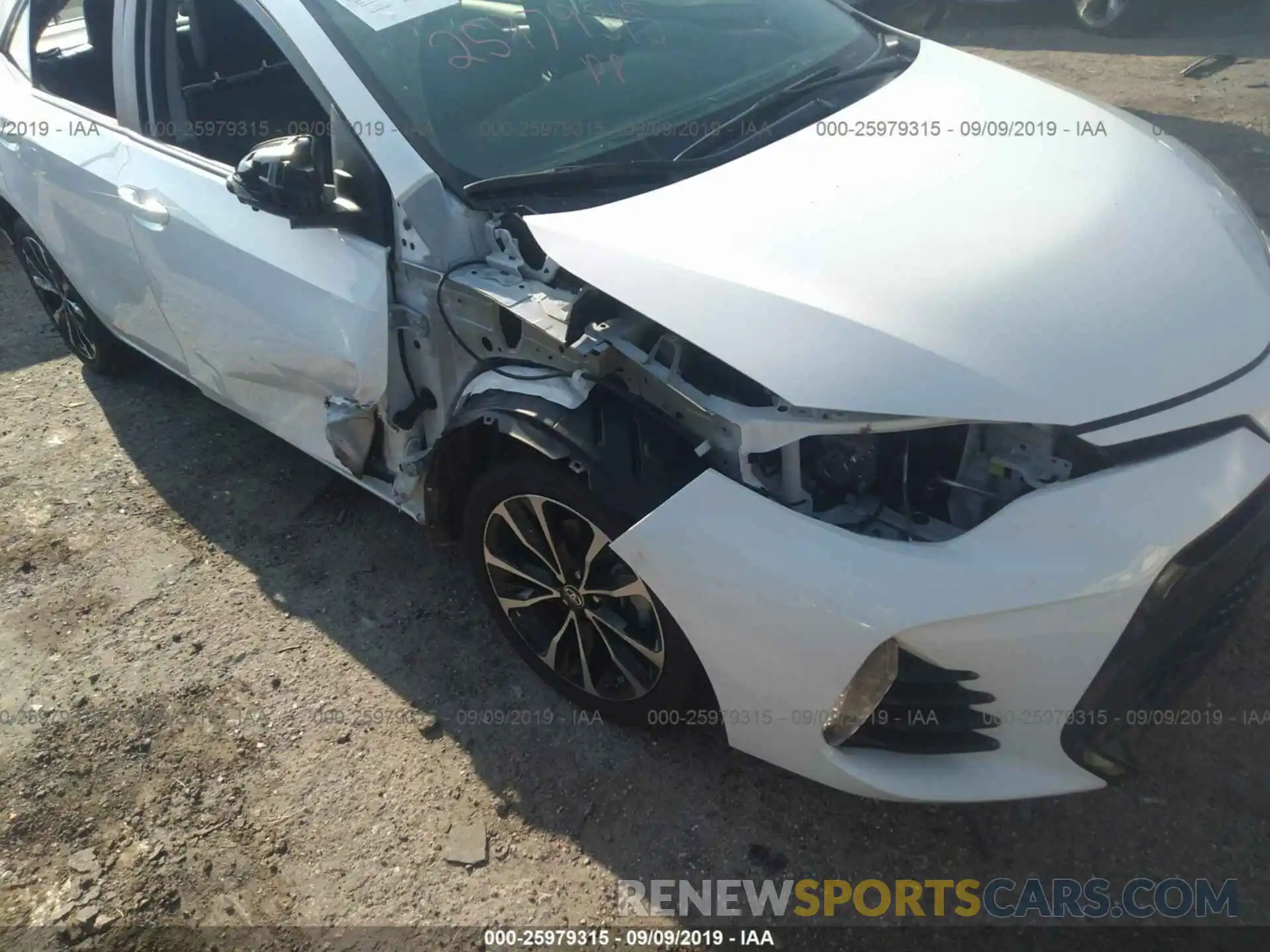 6 Photograph of a damaged car 2T1BURHEXKC214844 TOYOTA COROLLA 2019