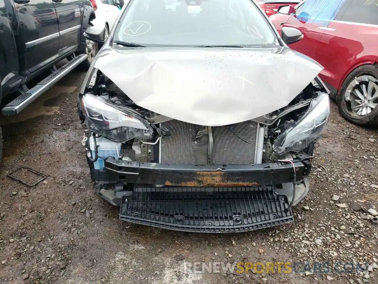 9 Photograph of a damaged car 2T1BURHEXKC215671 TOYOTA COROLLA 2019