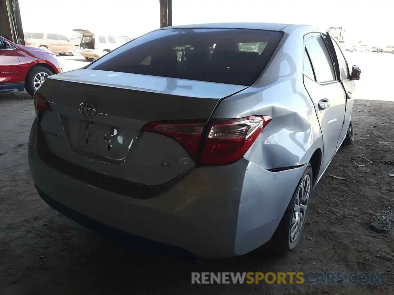 4 Photograph of a damaged car 2T1BURHEXKC217288 TOYOTA COROLLA 2019