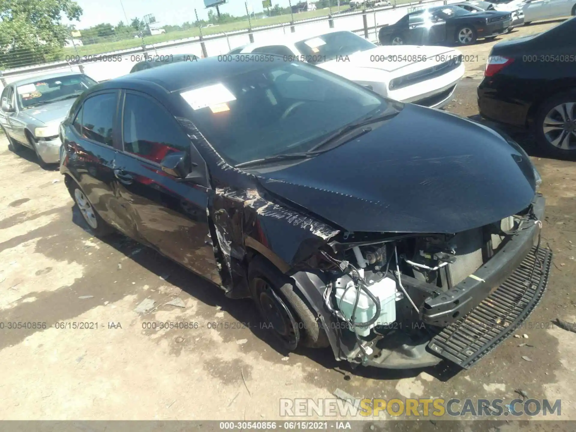 1 Photograph of a damaged car 2T1BURHEXKC217596 TOYOTA COROLLA 2019