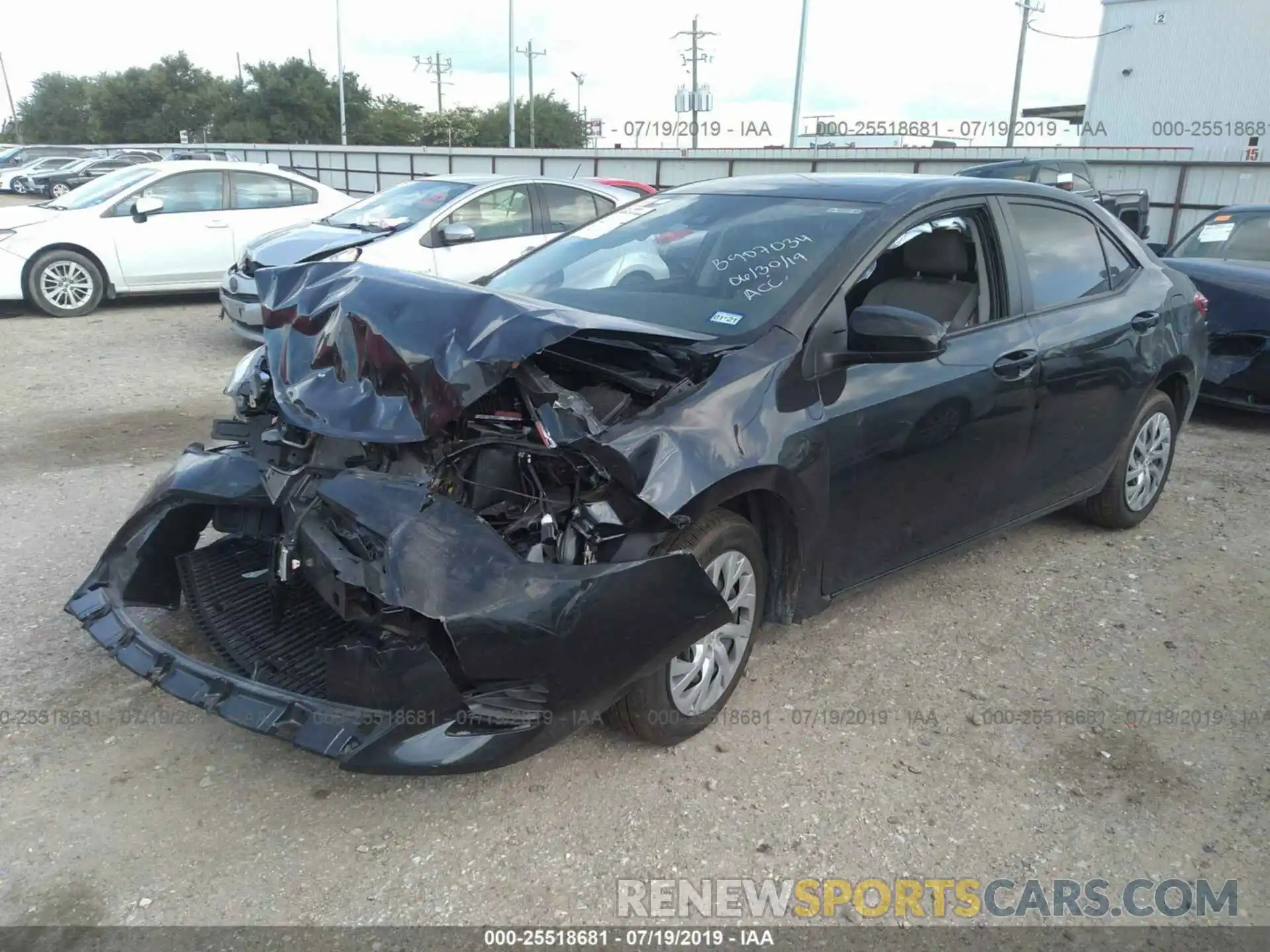 2 Photograph of a damaged car 2T1BURHEXKC218862 TOYOTA COROLLA 2019