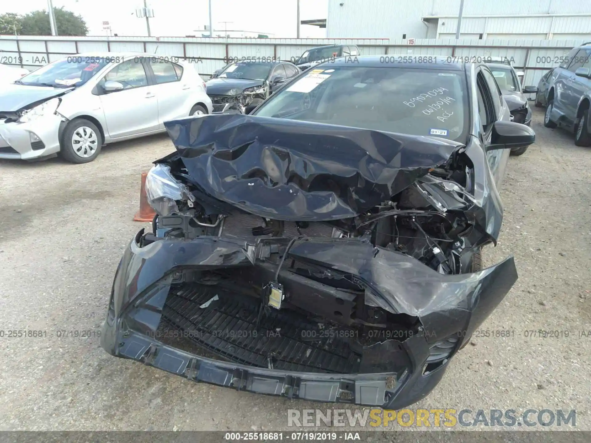 6 Photograph of a damaged car 2T1BURHEXKC218862 TOYOTA COROLLA 2019