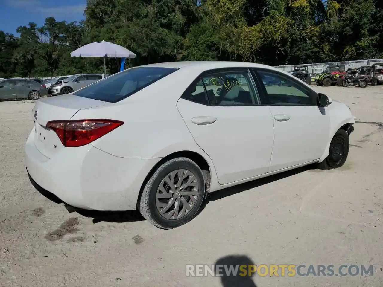 3 Photograph of a damaged car 2T1BURHEXKC219574 TOYOTA COROLLA 2019