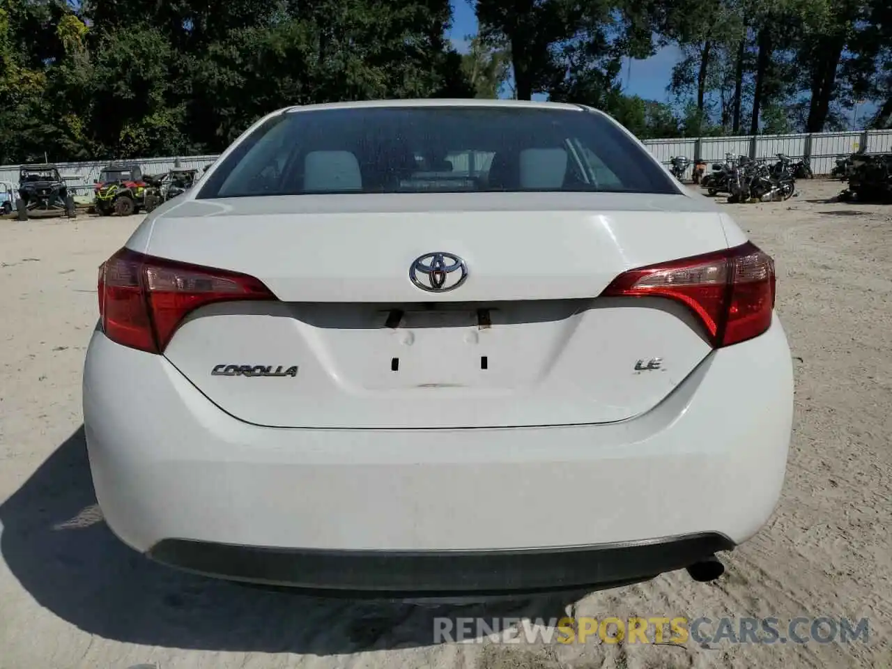 6 Photograph of a damaged car 2T1BURHEXKC219574 TOYOTA COROLLA 2019