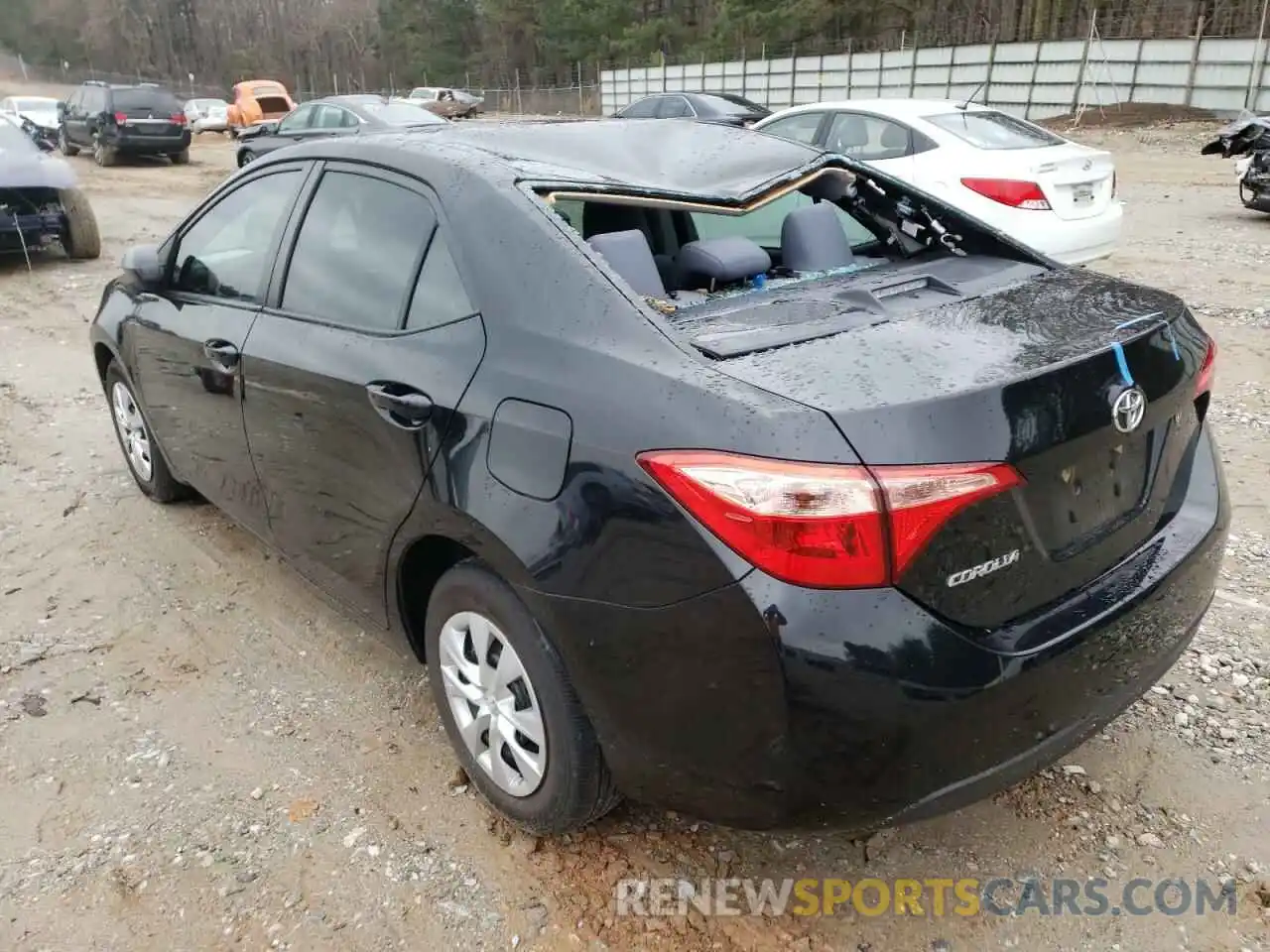 3 Photograph of a damaged car 2T1BURHEXKC222636 TOYOTA COROLLA 2019