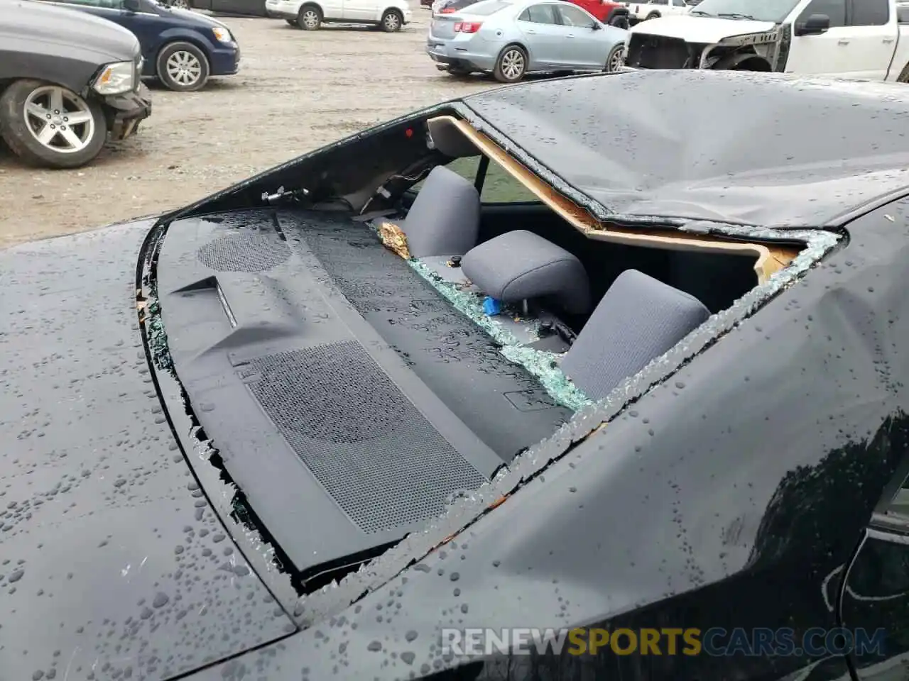 9 Photograph of a damaged car 2T1BURHEXKC222636 TOYOTA COROLLA 2019