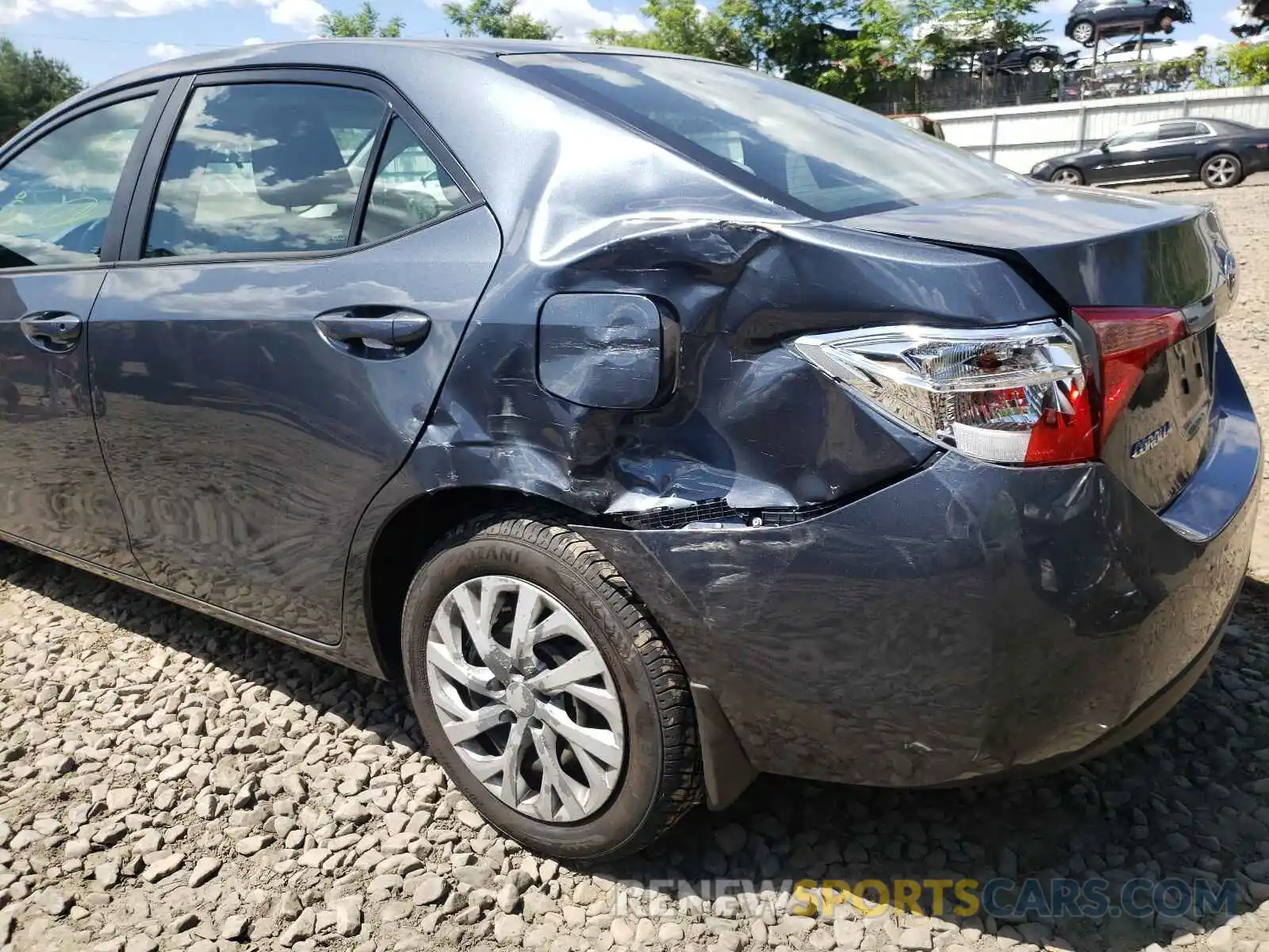 9 Photograph of a damaged car 2T1BURHEXKC222703 TOYOTA COROLLA 2019