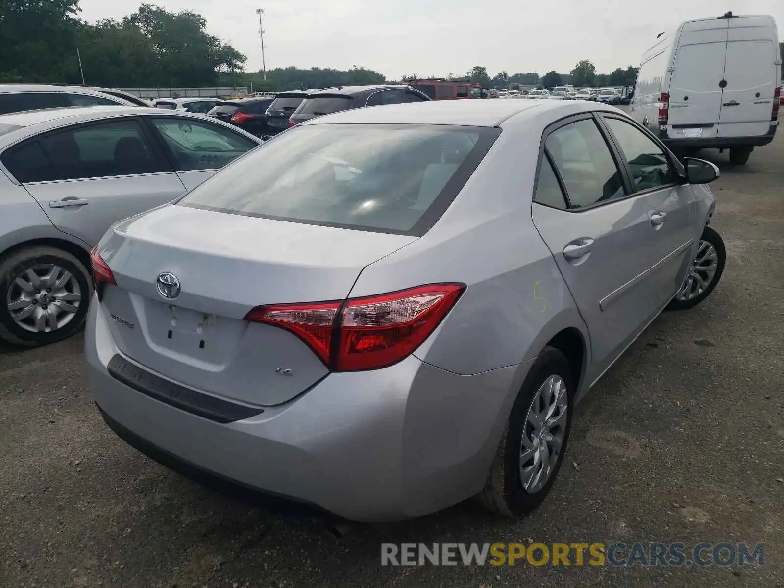 4 Photograph of a damaged car 2T1BURHEXKC222720 TOYOTA COROLLA 2019