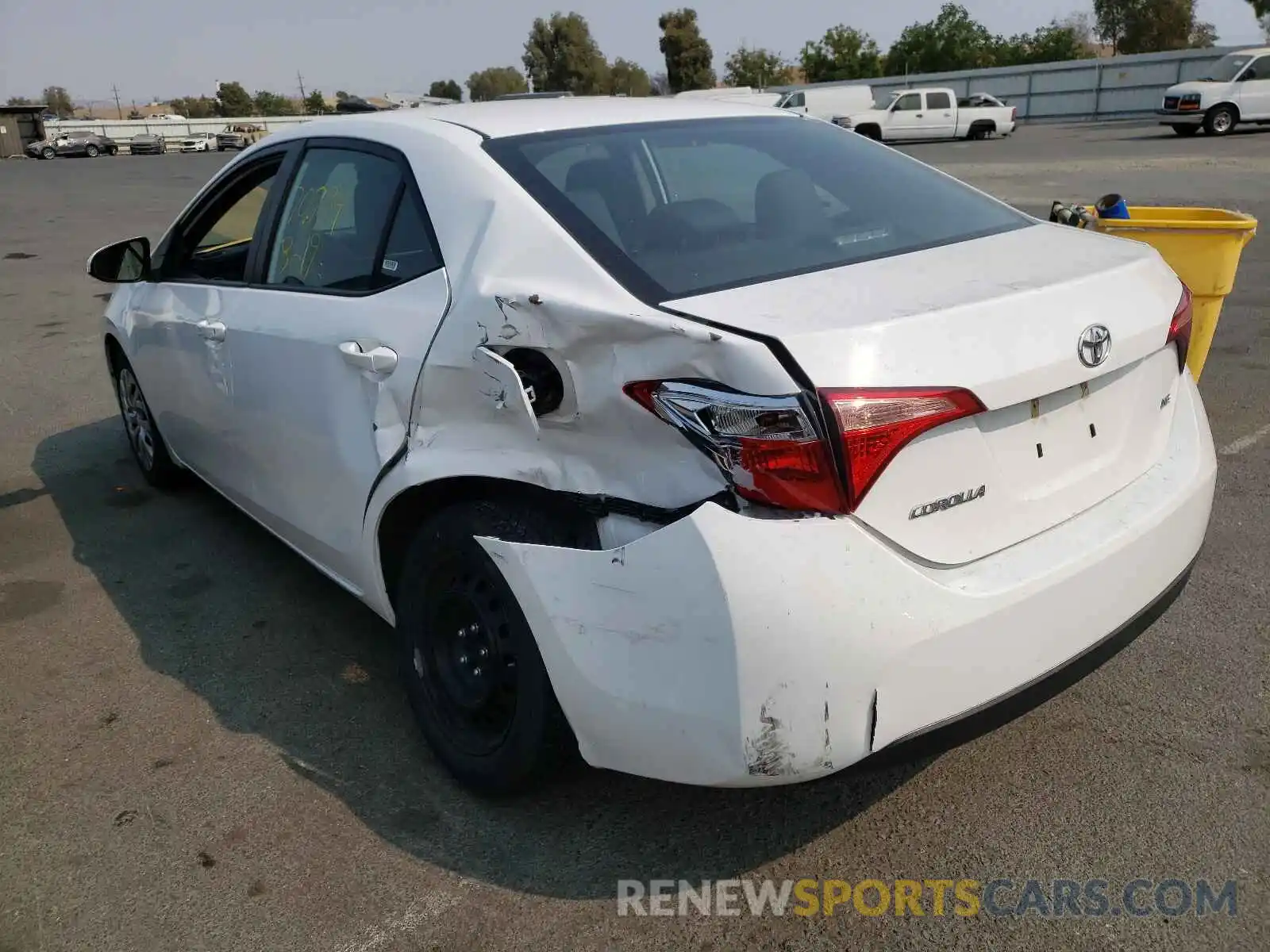 3 Photograph of a damaged car 2T1BURHEXKC223866 TOYOTA COROLLA 2019