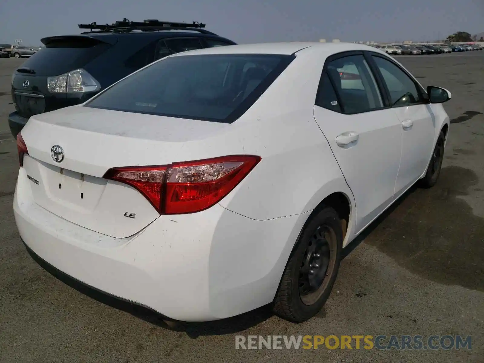 4 Photograph of a damaged car 2T1BURHEXKC223866 TOYOTA COROLLA 2019