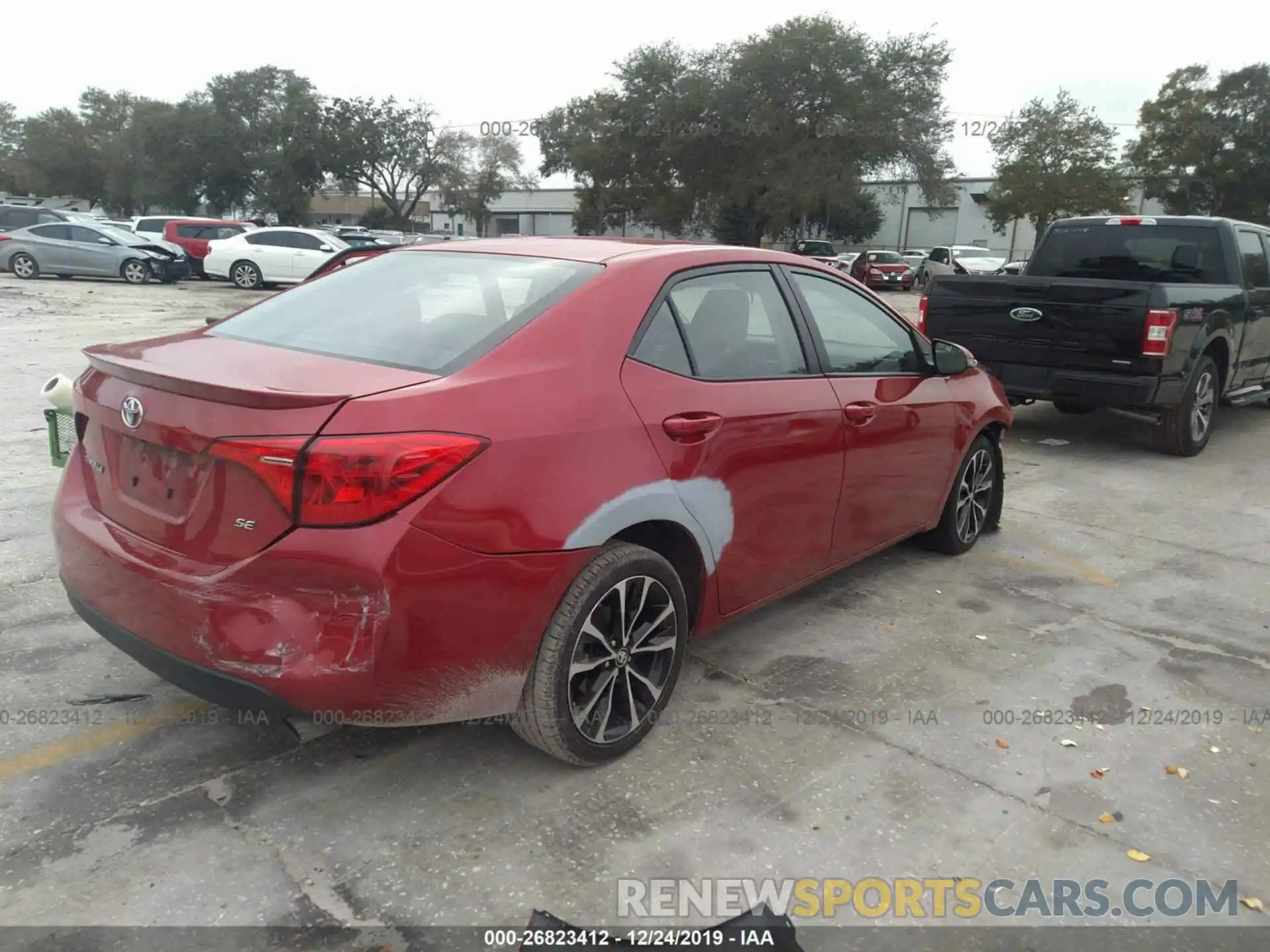 4 Photograph of a damaged car 2T1BURHEXKC224225 TOYOTA COROLLA 2019