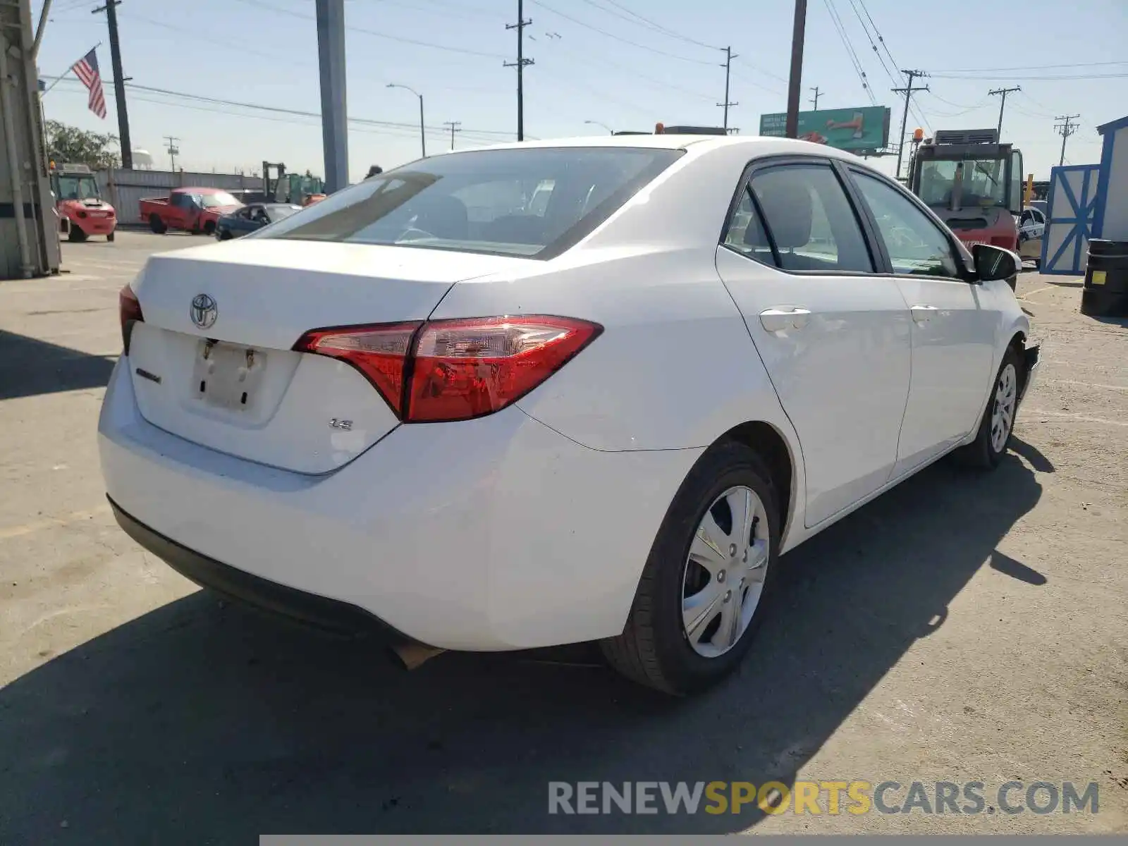 4 Photograph of a damaged car 2T1BURHEXKC224371 TOYOTA COROLLA 2019