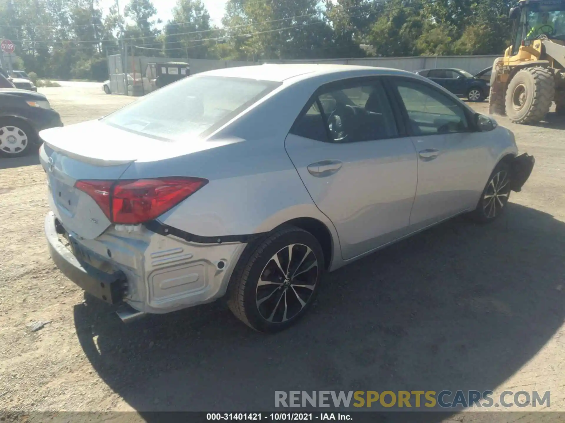 4 Photograph of a damaged car 2T1BURHEXKC225858 TOYOTA COROLLA 2019