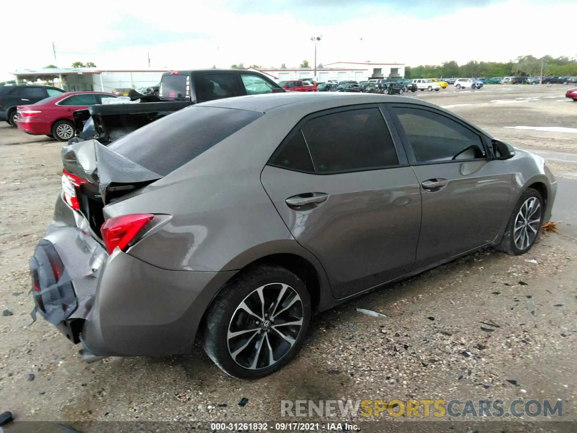 4 Photograph of a damaged car 2T1BURHEXKC226380 TOYOTA COROLLA 2019