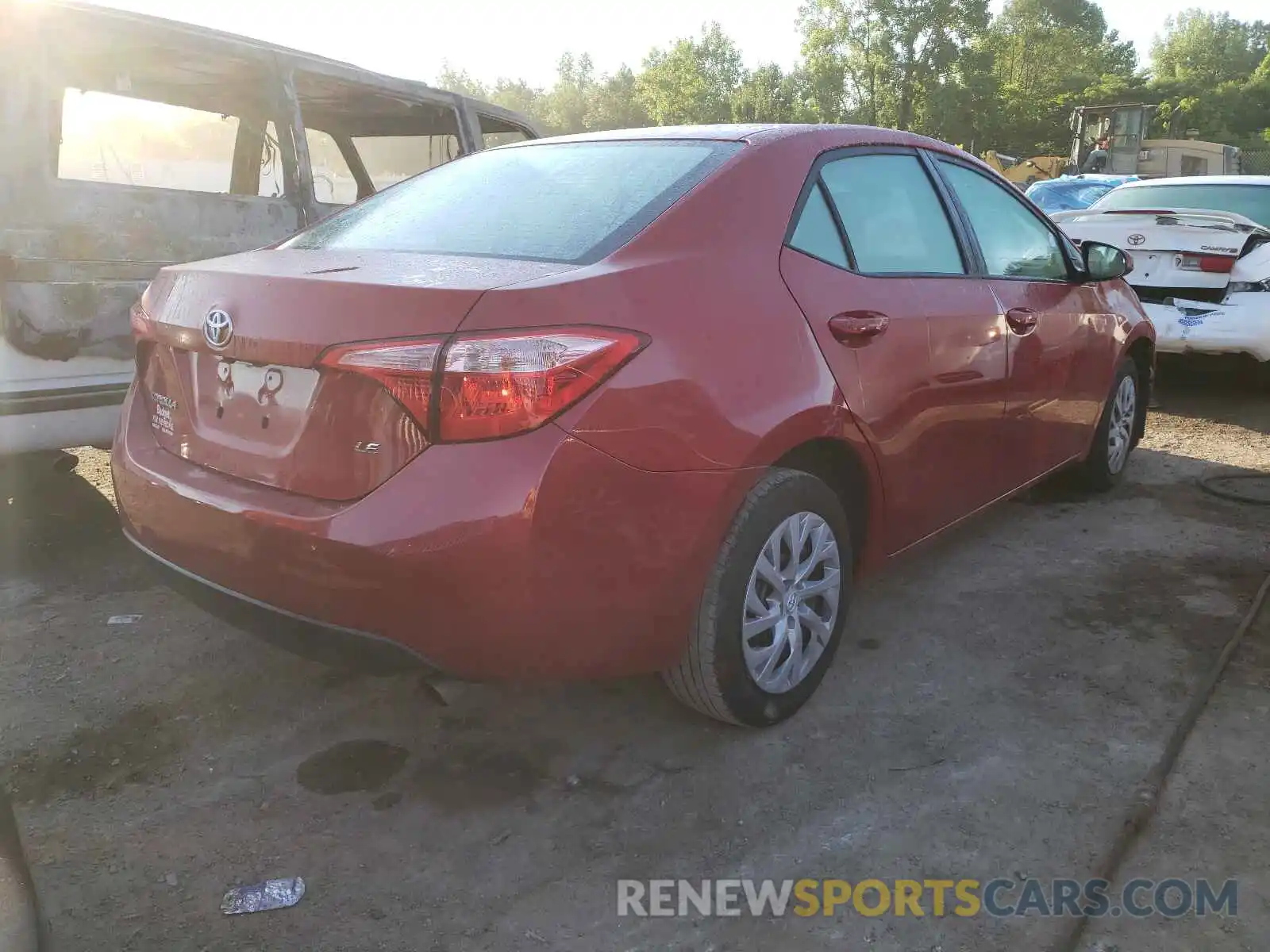 4 Photograph of a damaged car 2T1BURHEXKC227576 TOYOTA COROLLA 2019