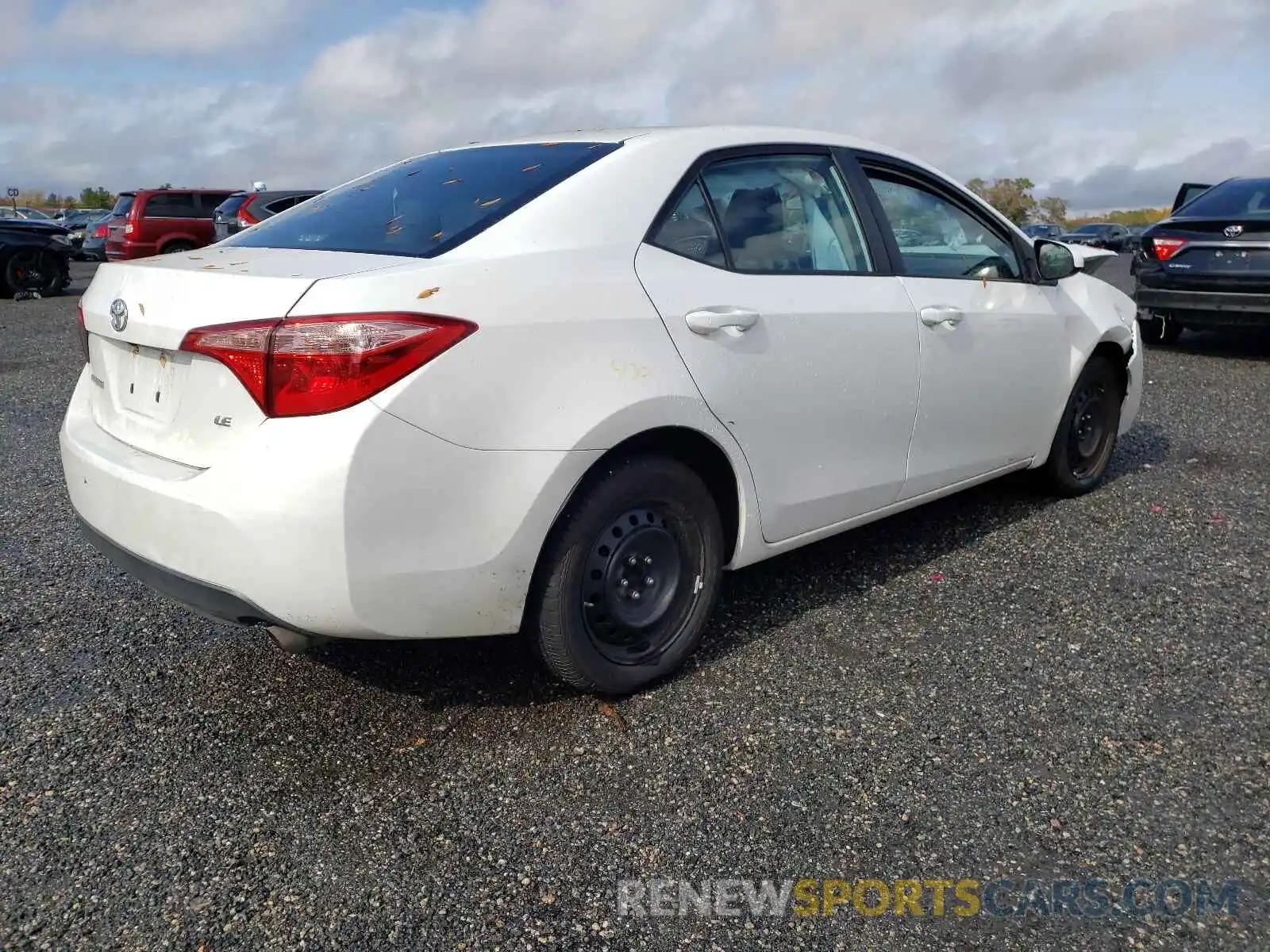 4 Photograph of a damaged car 2T1BURHEXKC229389 TOYOTA COROLLA 2019