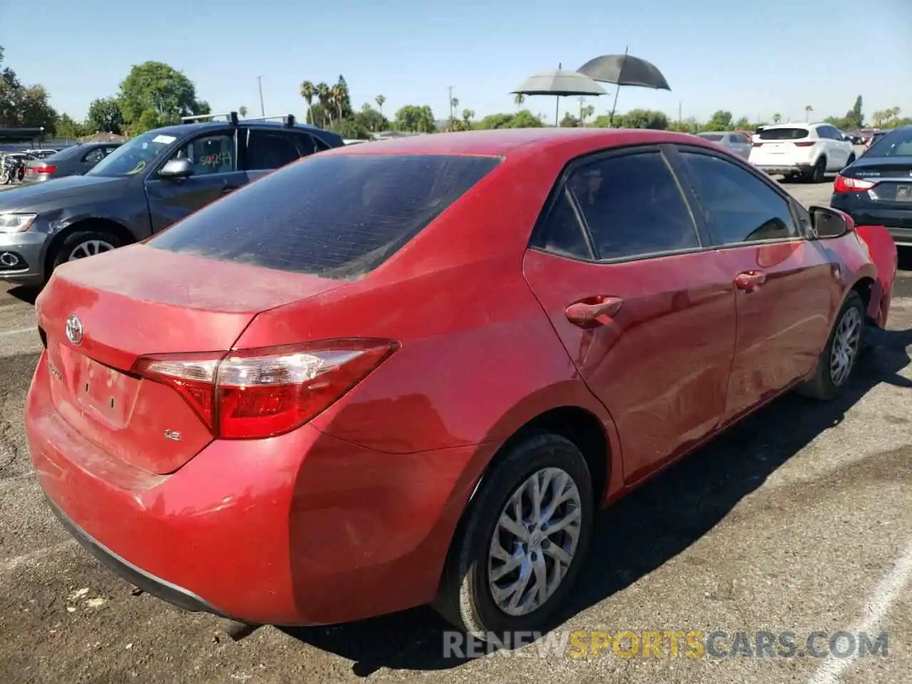 4 Photograph of a damaged car 2T1BURHEXKC229540 TOYOTA COROLLA 2019