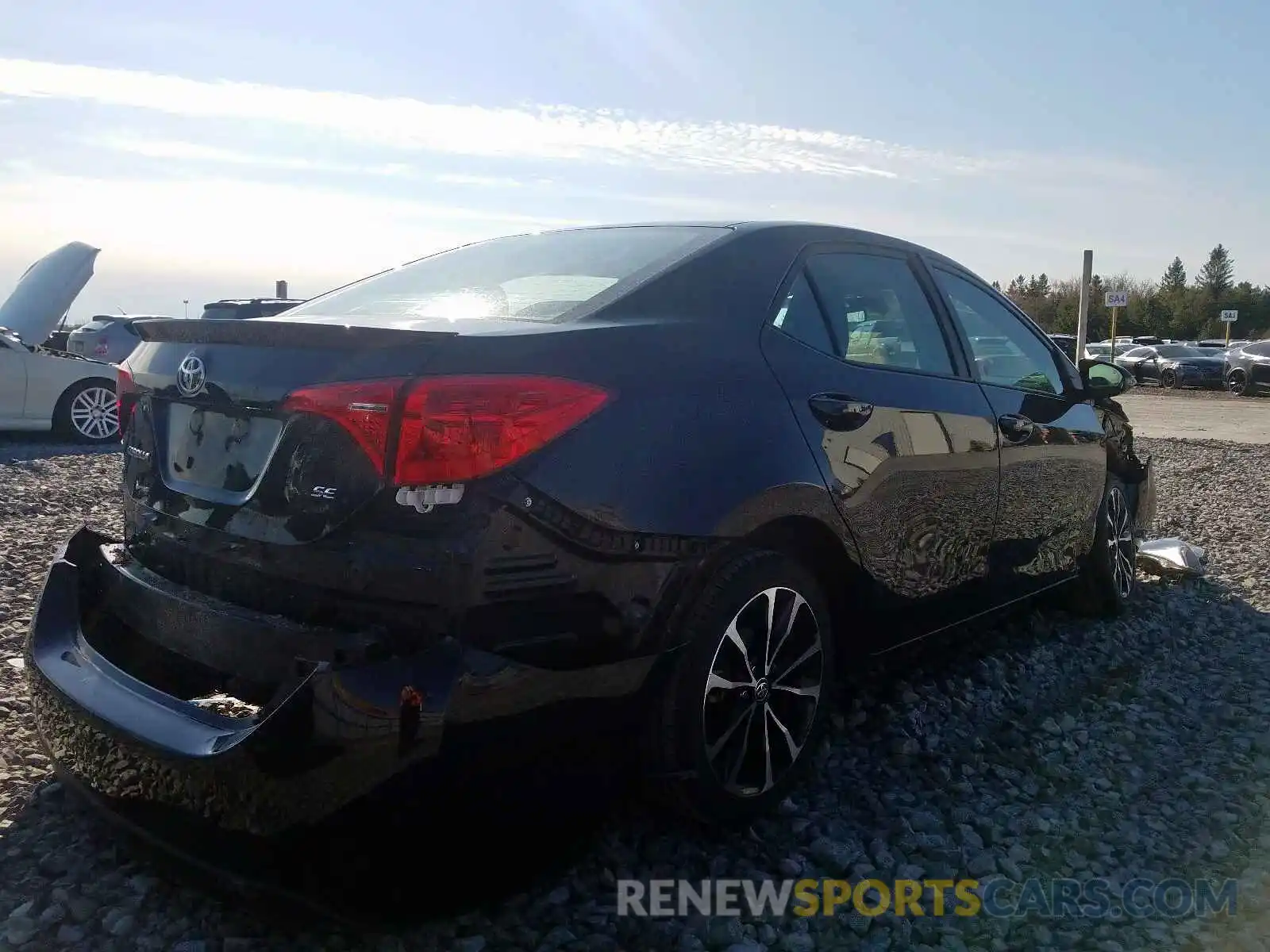 4 Photograph of a damaged car 2T1BURHEXKC229568 TOYOTA COROLLA 2019