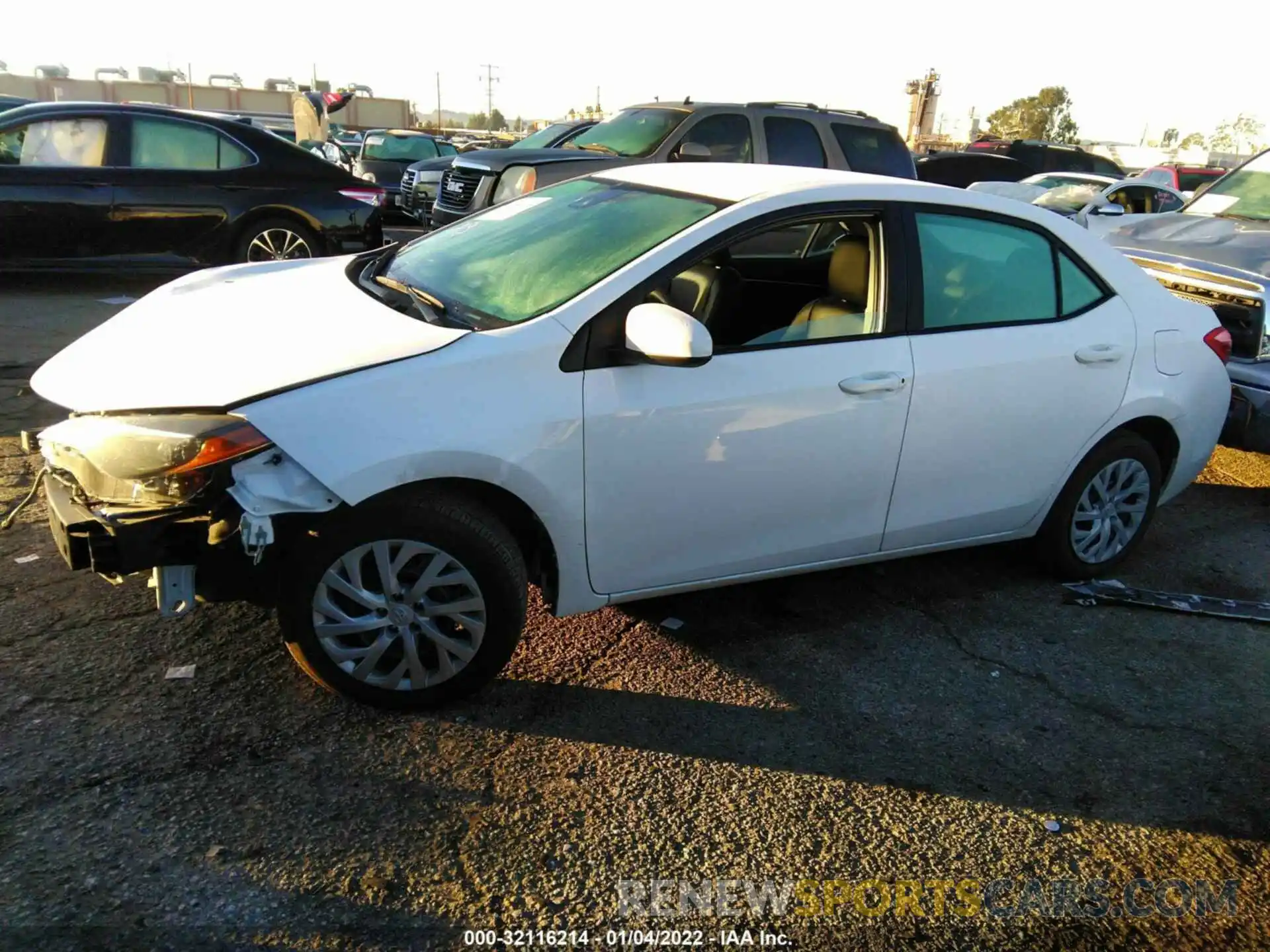 2 Photograph of a damaged car 2T1BURHEXKC229800 TOYOTA COROLLA 2019