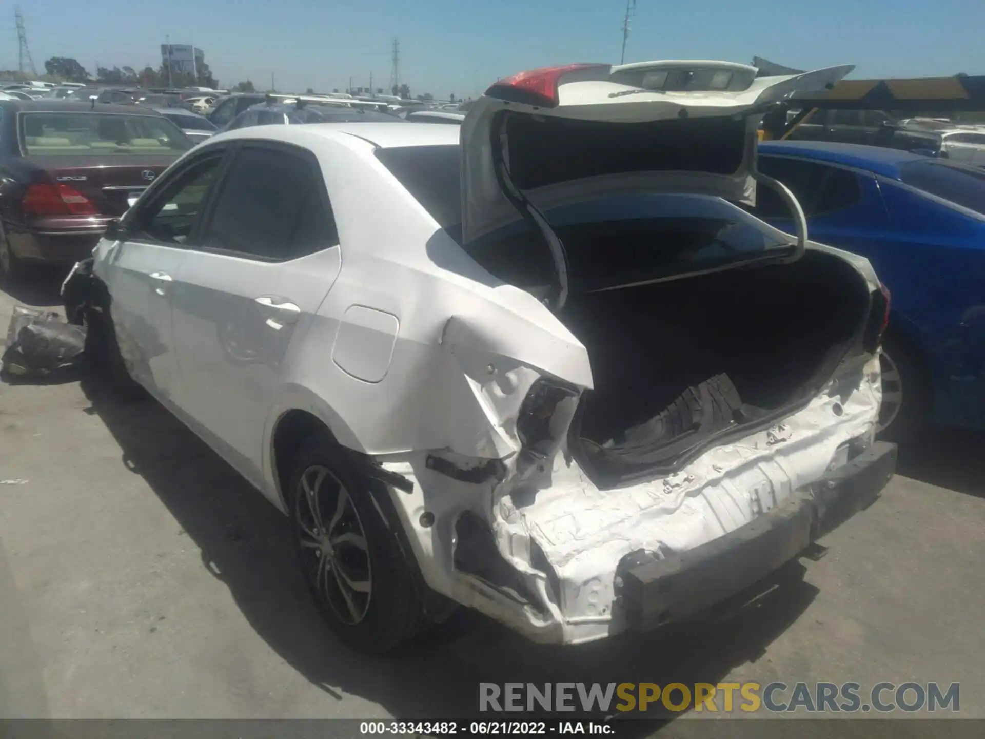 3 Photograph of a damaged car 2T1BURHEXKC230350 TOYOTA COROLLA 2019