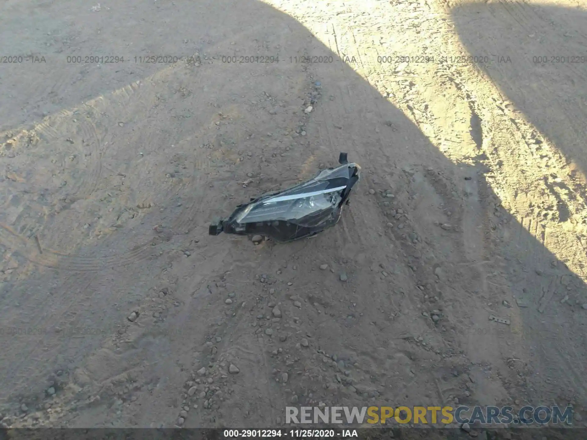 11 Photograph of a damaged car 2T1BURHEXKC231224 TOYOTA COROLLA 2019