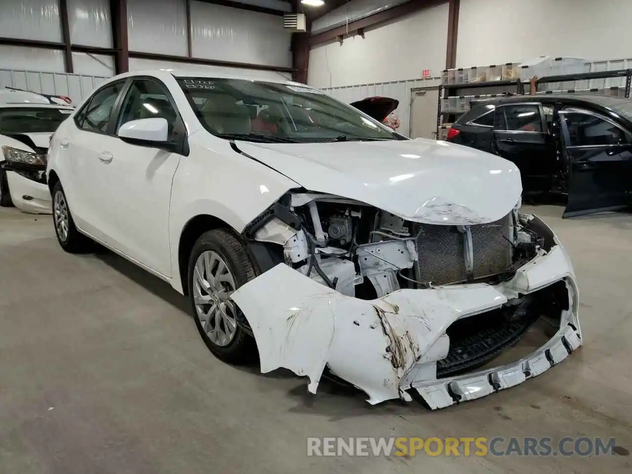 1 Photograph of a damaged car 2T1BURHEXKC232096 TOYOTA COROLLA 2019