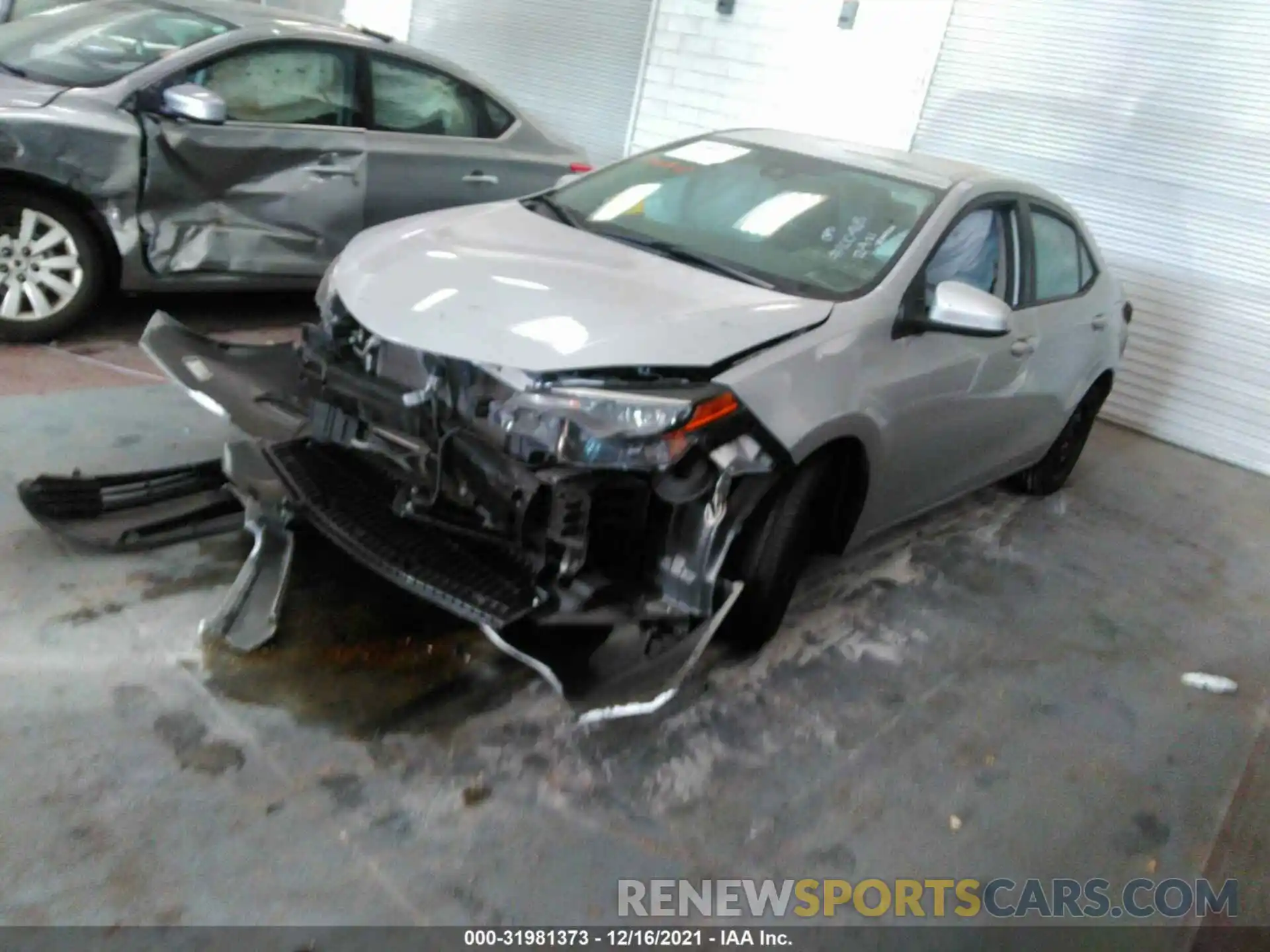 2 Photograph of a damaged car 2T1BURHEXKC232471 TOYOTA COROLLA 2019