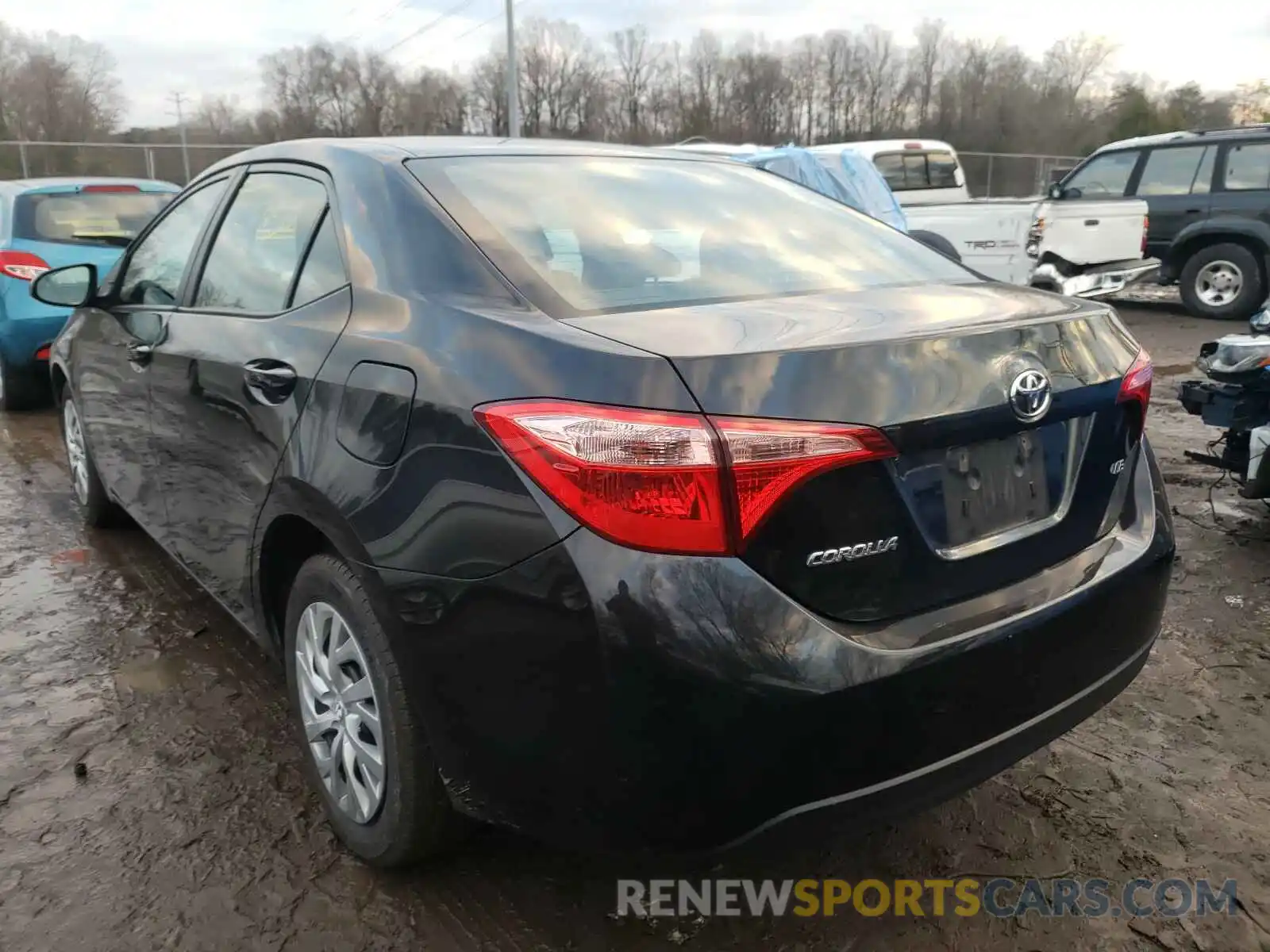 3 Photograph of a damaged car 2T1BURHEXKC232843 TOYOTA COROLLA 2019