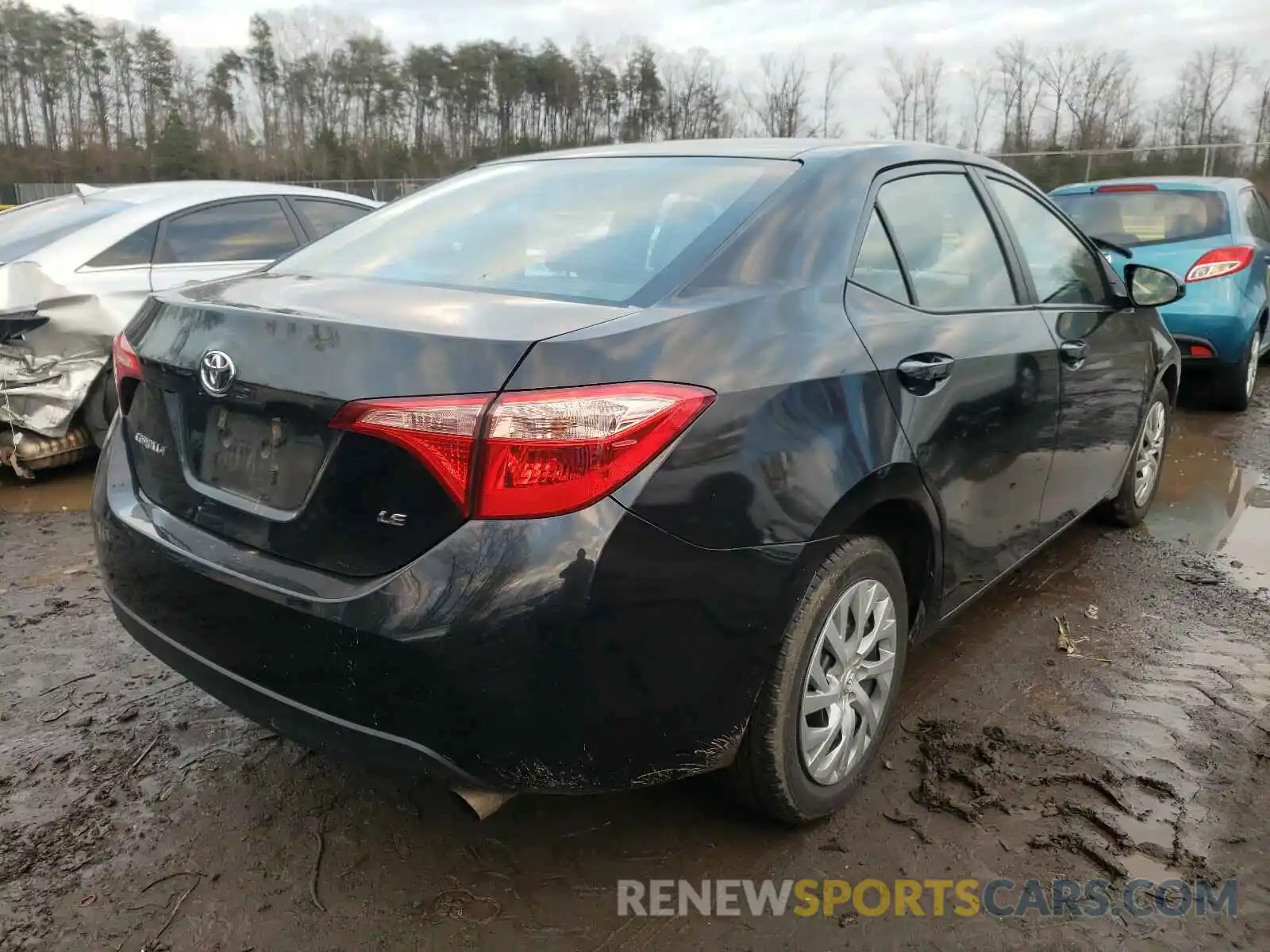 4 Photograph of a damaged car 2T1BURHEXKC232843 TOYOTA COROLLA 2019