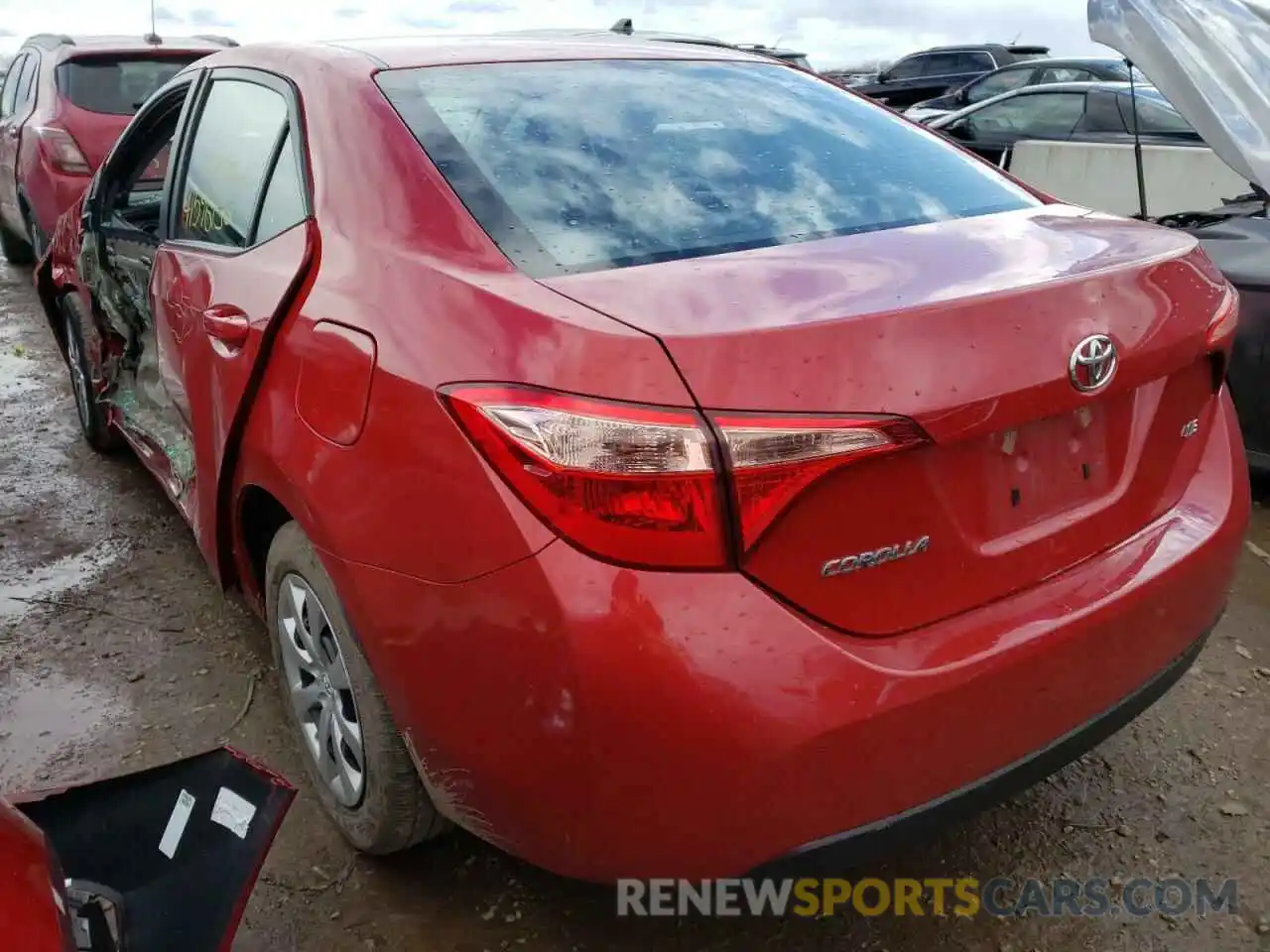 3 Photograph of a damaged car 2T1BURHEXKC232860 TOYOTA COROLLA 2019