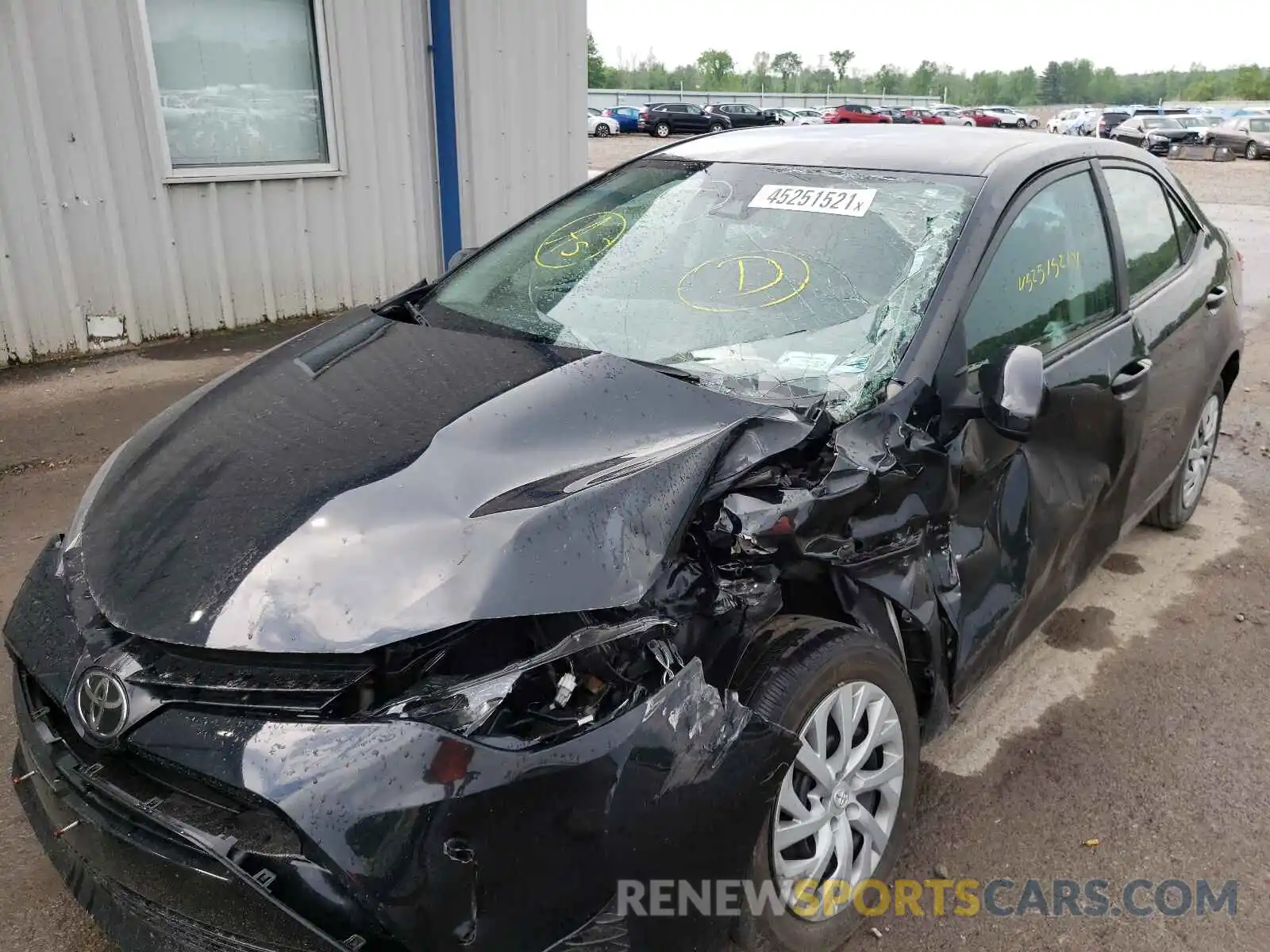 9 Photograph of a damaged car 2T1BURHEXKC233829 TOYOTA COROLLA 2019