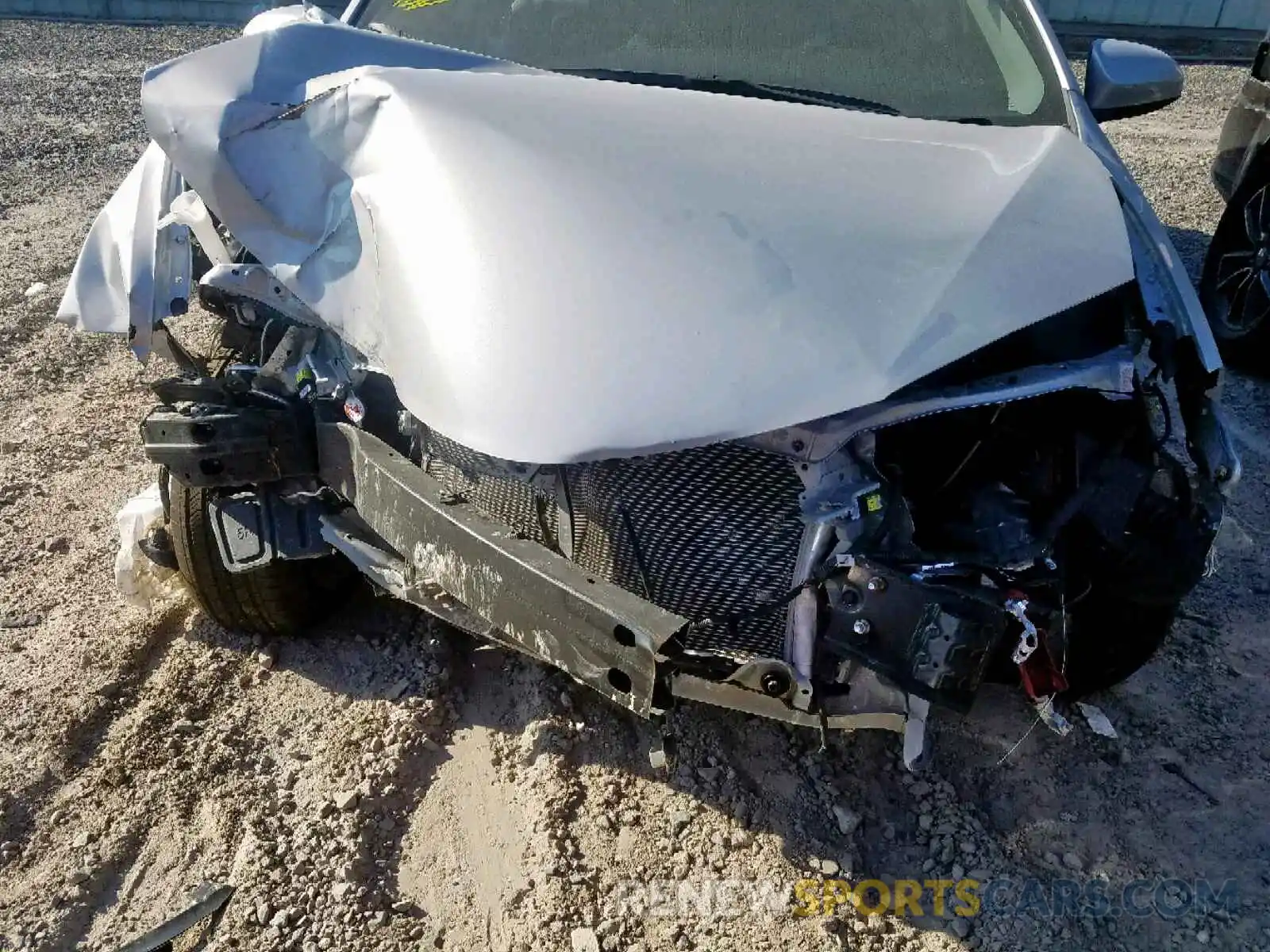 9 Photograph of a damaged car 2T1BURHEXKC234656 TOYOTA COROLLA 2019