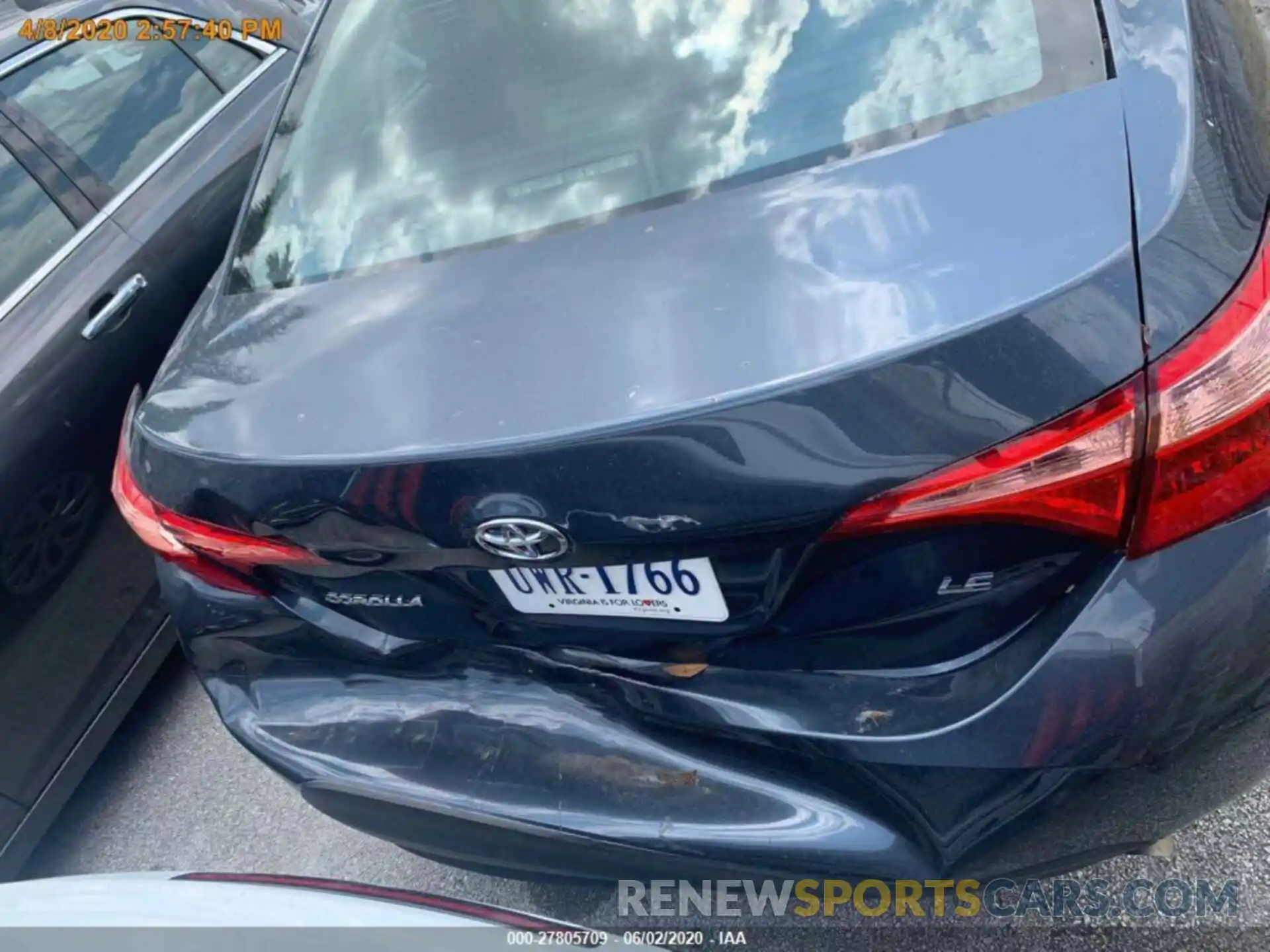 9 Photograph of a damaged car 2T1BURHEXKC235144 TOYOTA COROLLA 2019