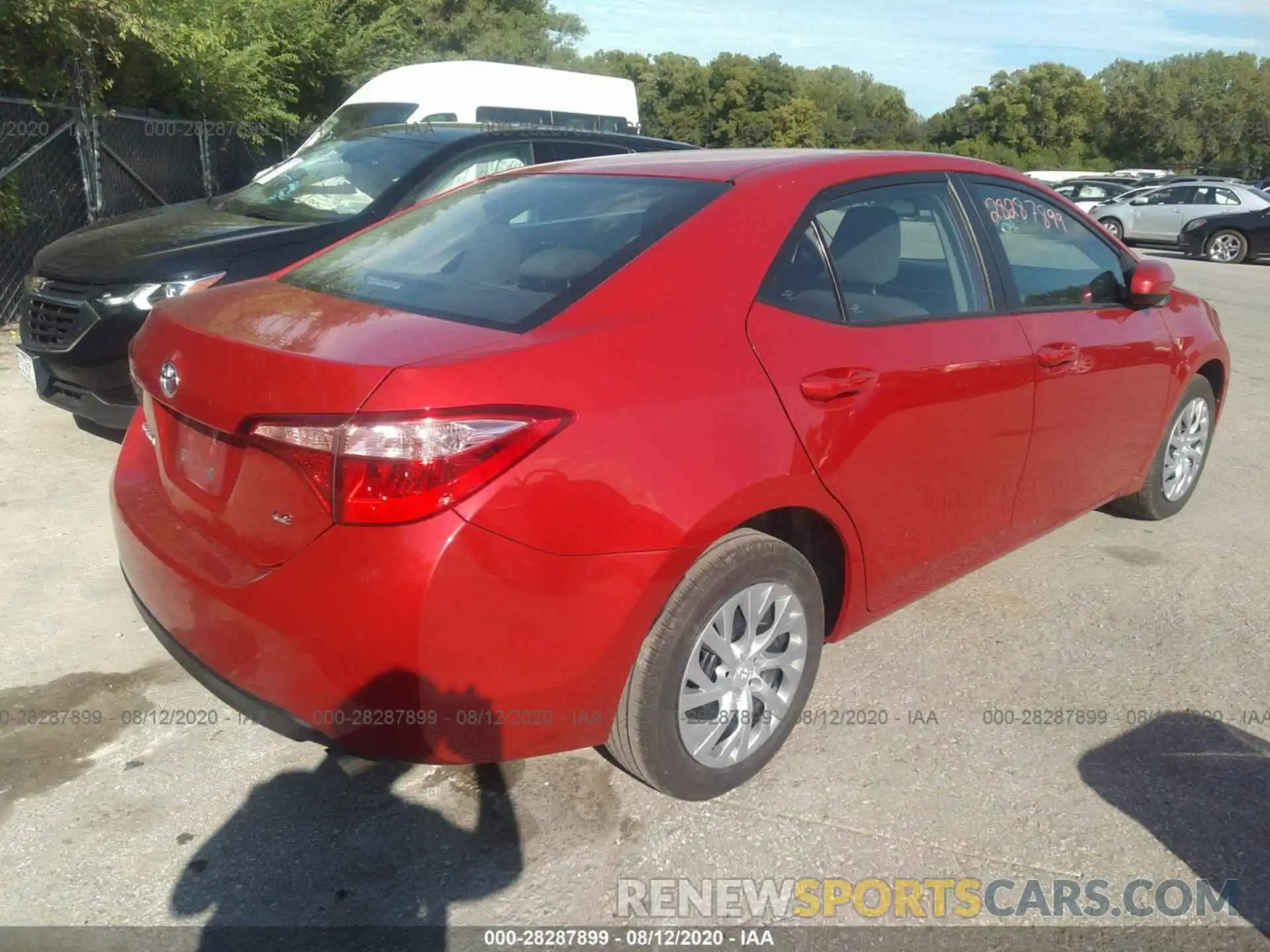 4 Photograph of a damaged car 2T1BURHEXKC235371 TOYOTA COROLLA 2019