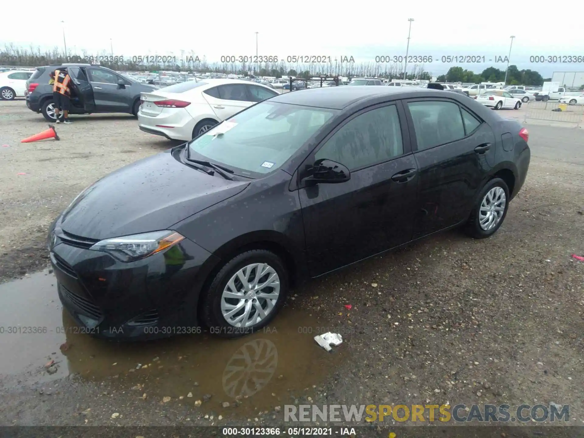 2 Photograph of a damaged car 2T1BURHEXKC235757 TOYOTA COROLLA 2019