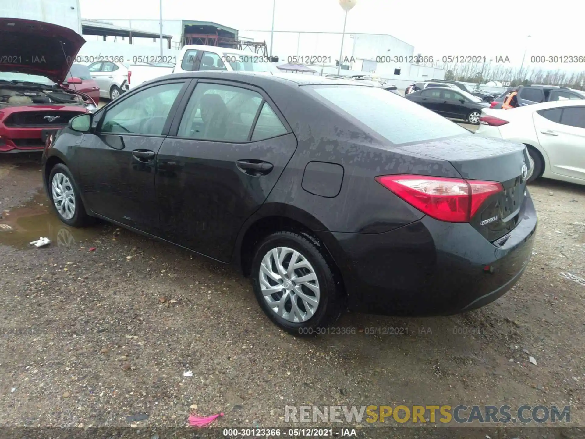 3 Photograph of a damaged car 2T1BURHEXKC235757 TOYOTA COROLLA 2019