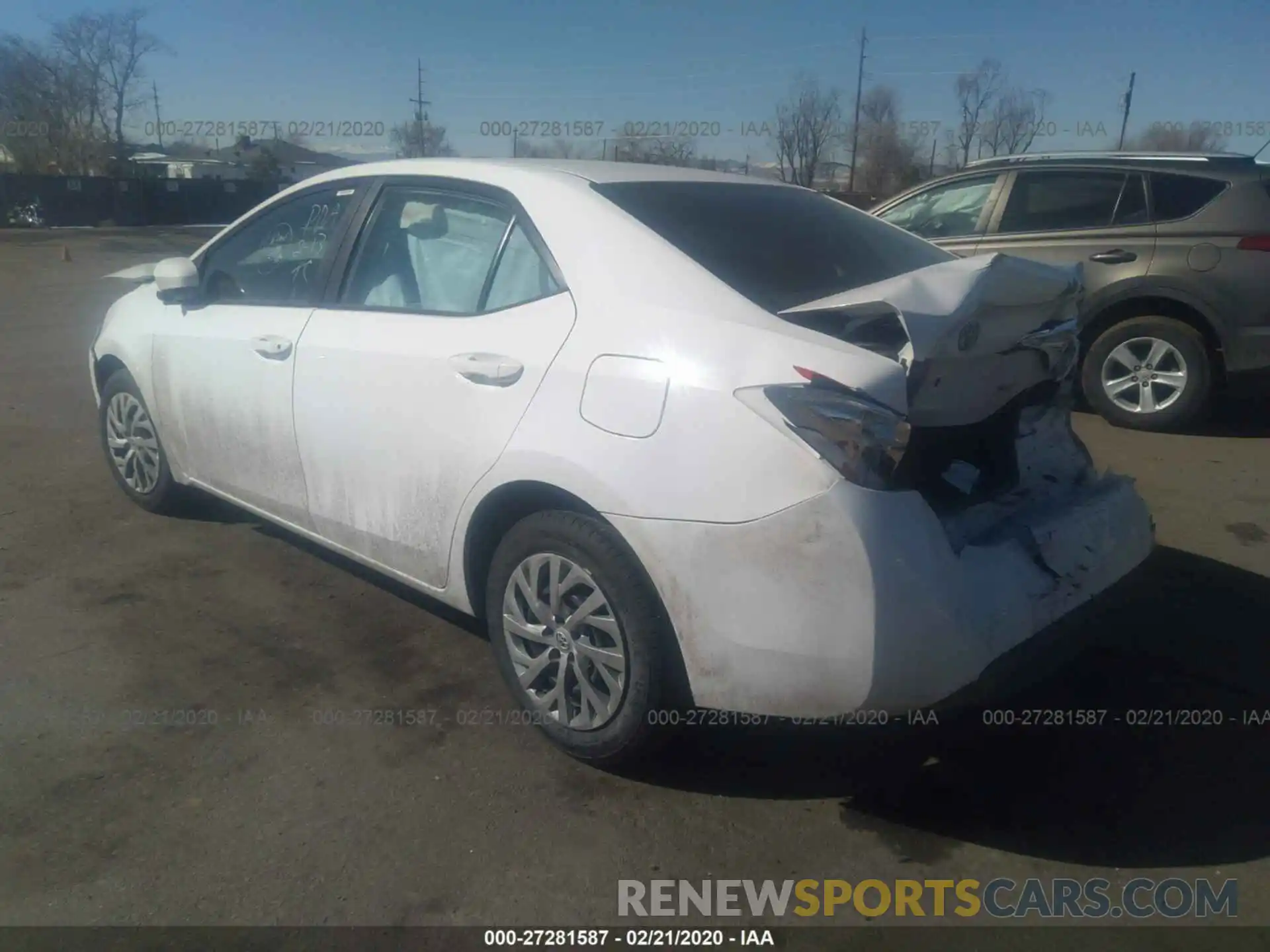 3 Photograph of a damaged car 2T1BURHEXKC237069 TOYOTA COROLLA 2019