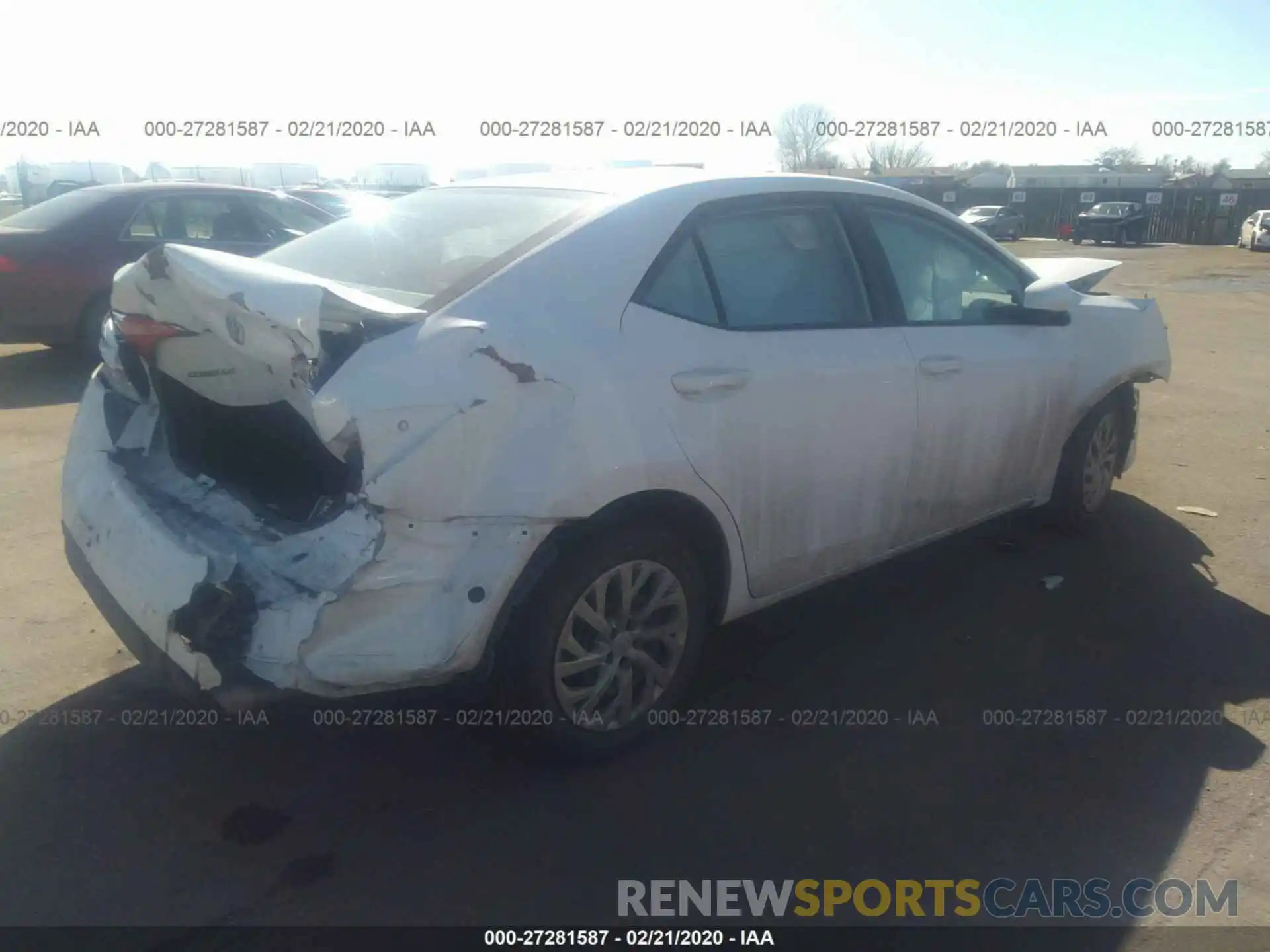 4 Photograph of a damaged car 2T1BURHEXKC237069 TOYOTA COROLLA 2019