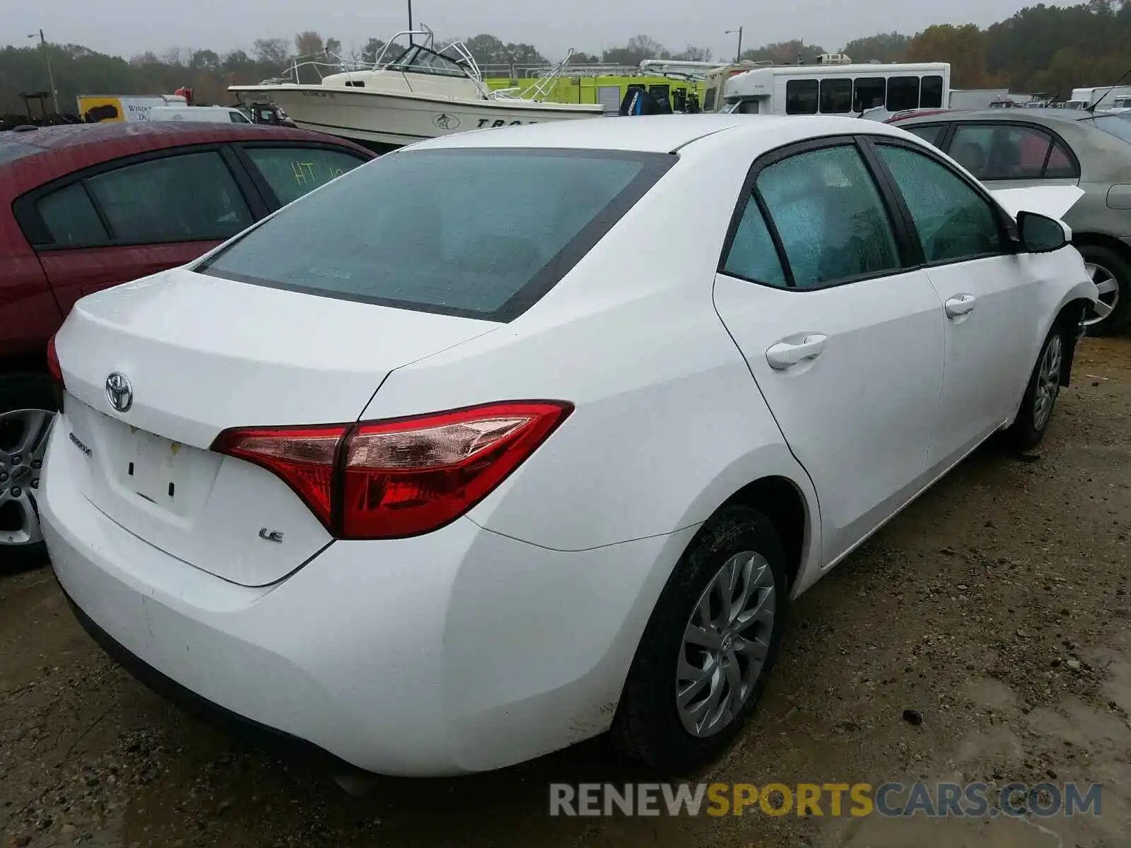 4 Photograph of a damaged car 2T1BURHEXKC238190 TOYOTA COROLLA 2019