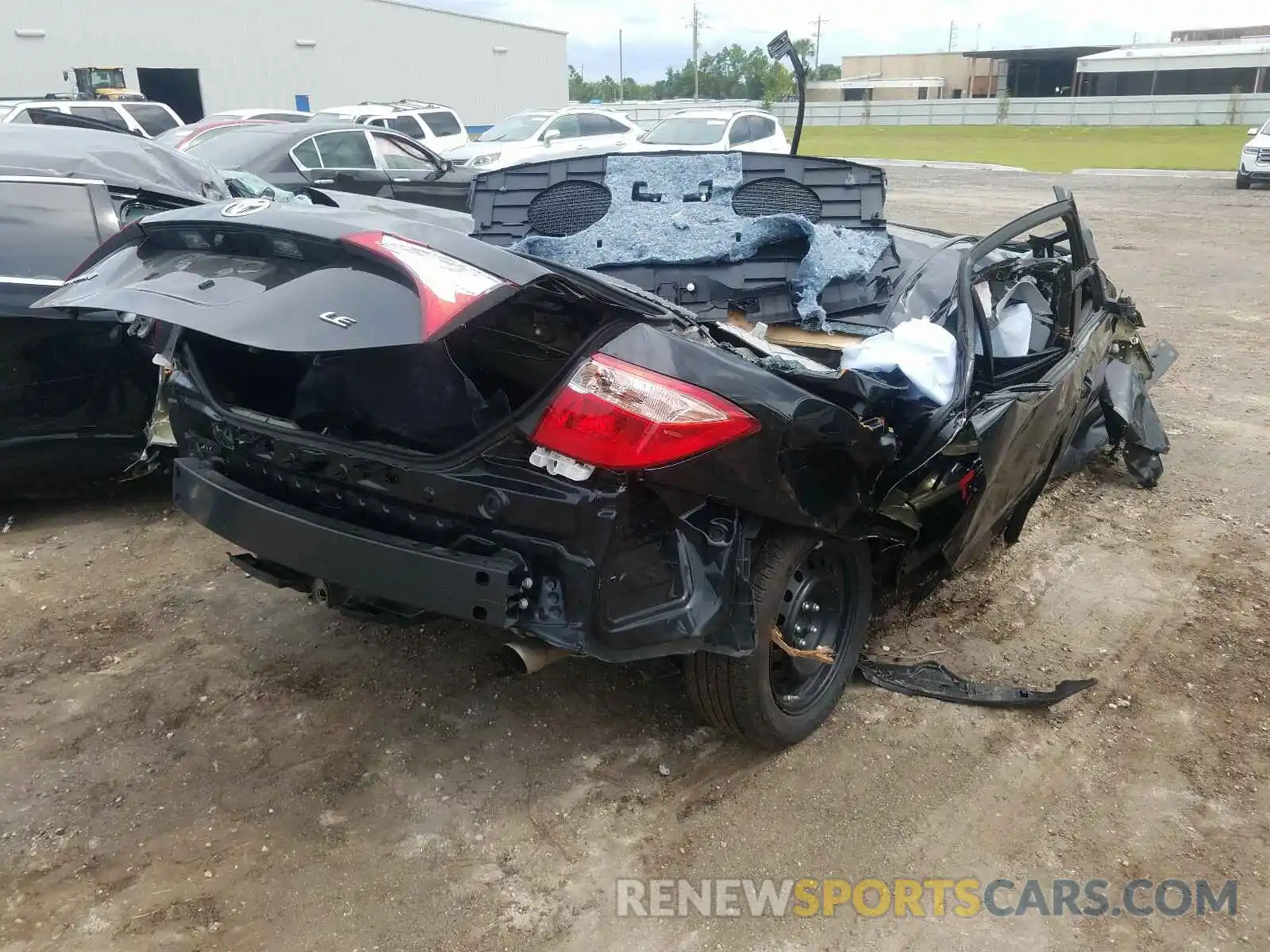 4 Photograph of a damaged car 2T1BURHEXKC238786 TOYOTA COROLLA 2019