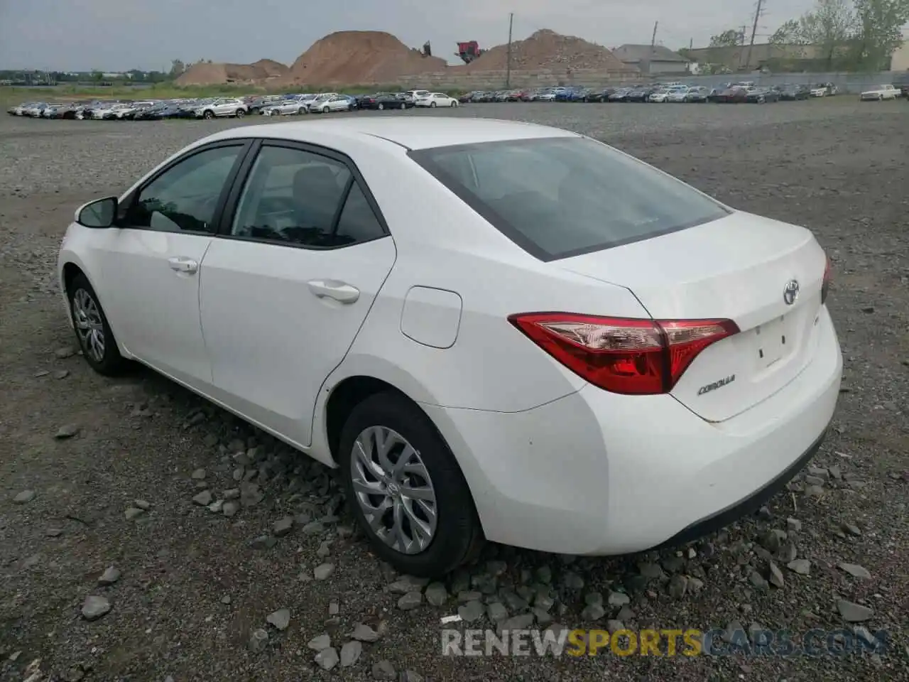 3 Photograph of a damaged car 2T1BURHEXKC240036 TOYOTA COROLLA 2019