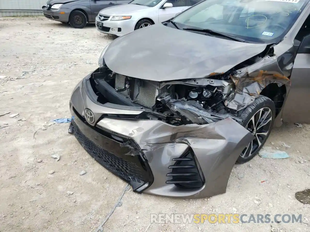 9 Photograph of a damaged car 2T1BURHEXKC240313 TOYOTA COROLLA 2019