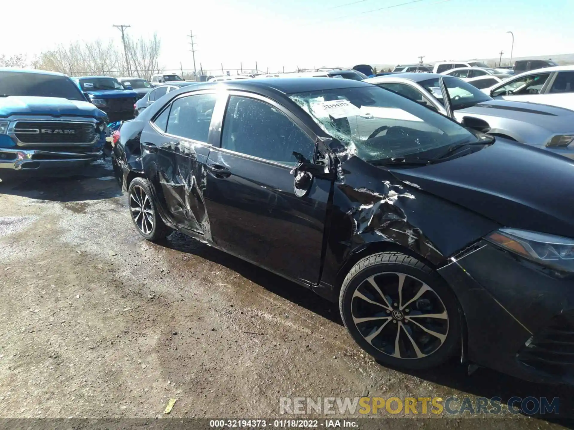 6 Photograph of a damaged car 2T1BURHEXKC240621 TOYOTA COROLLA 2019