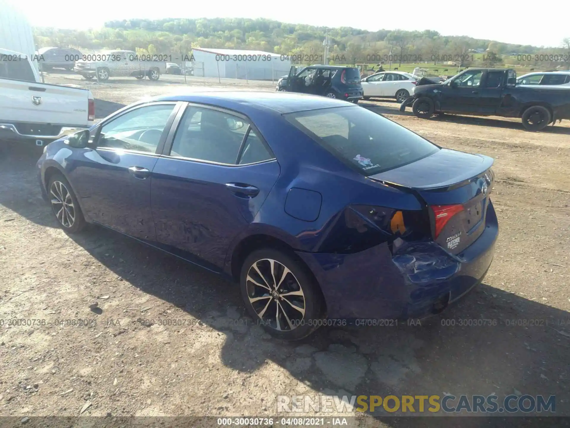 3 Photograph of a damaged car 2T1BURHEXKC240781 TOYOTA COROLLA 2019