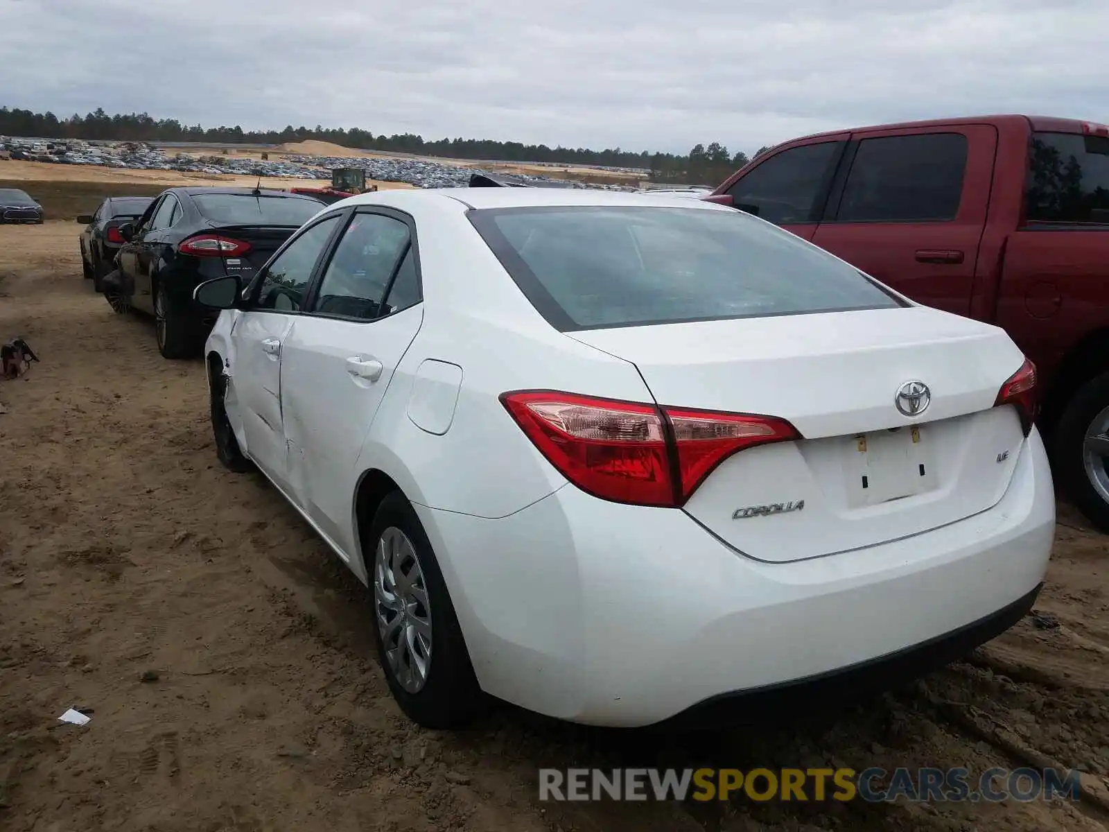 3 Photograph of a damaged car 2T1BURHEXKC240800 TOYOTA COROLLA 2019