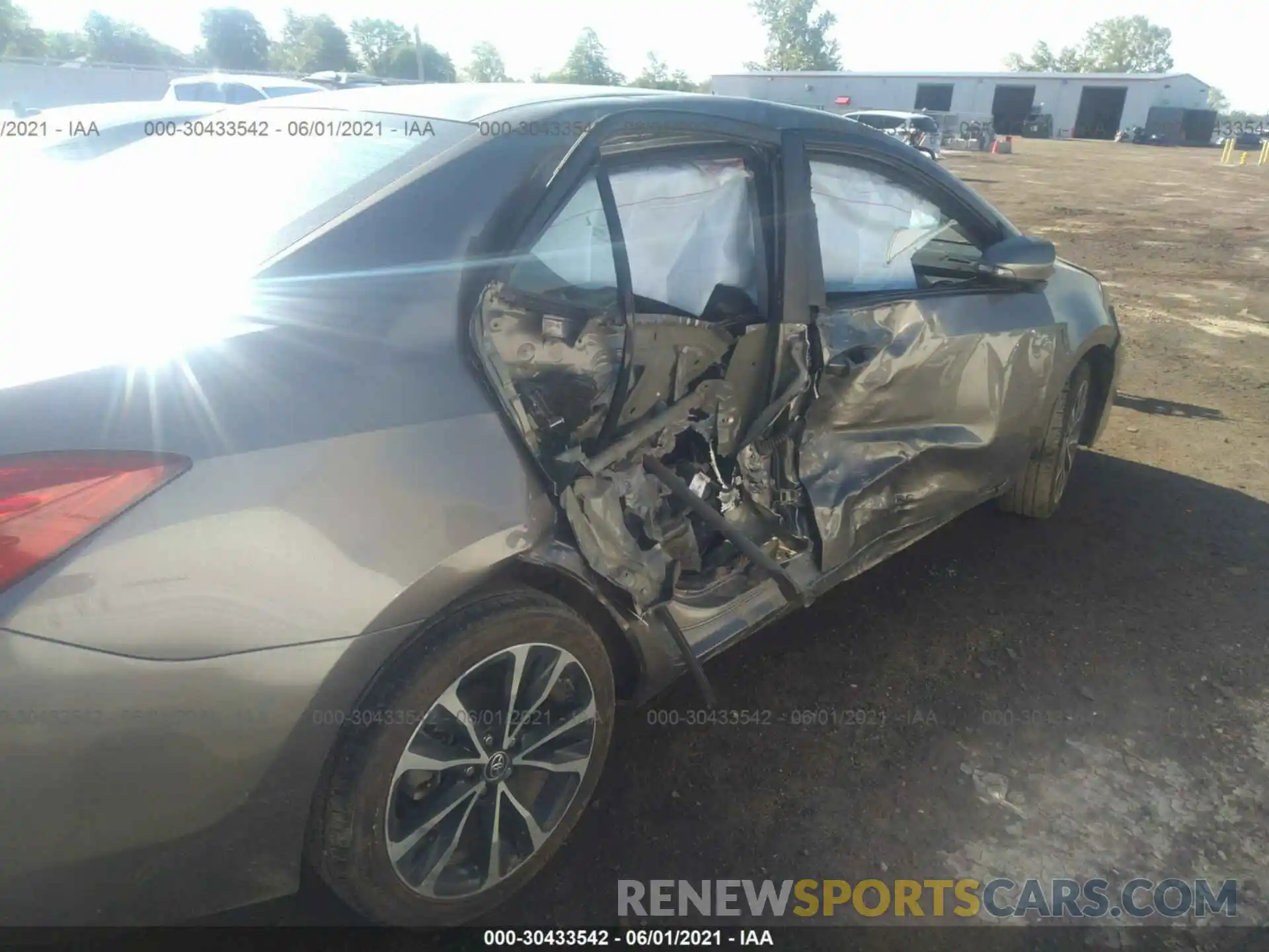 6 Photograph of a damaged car 2T1BURHEXKC240859 TOYOTA COROLLA 2019