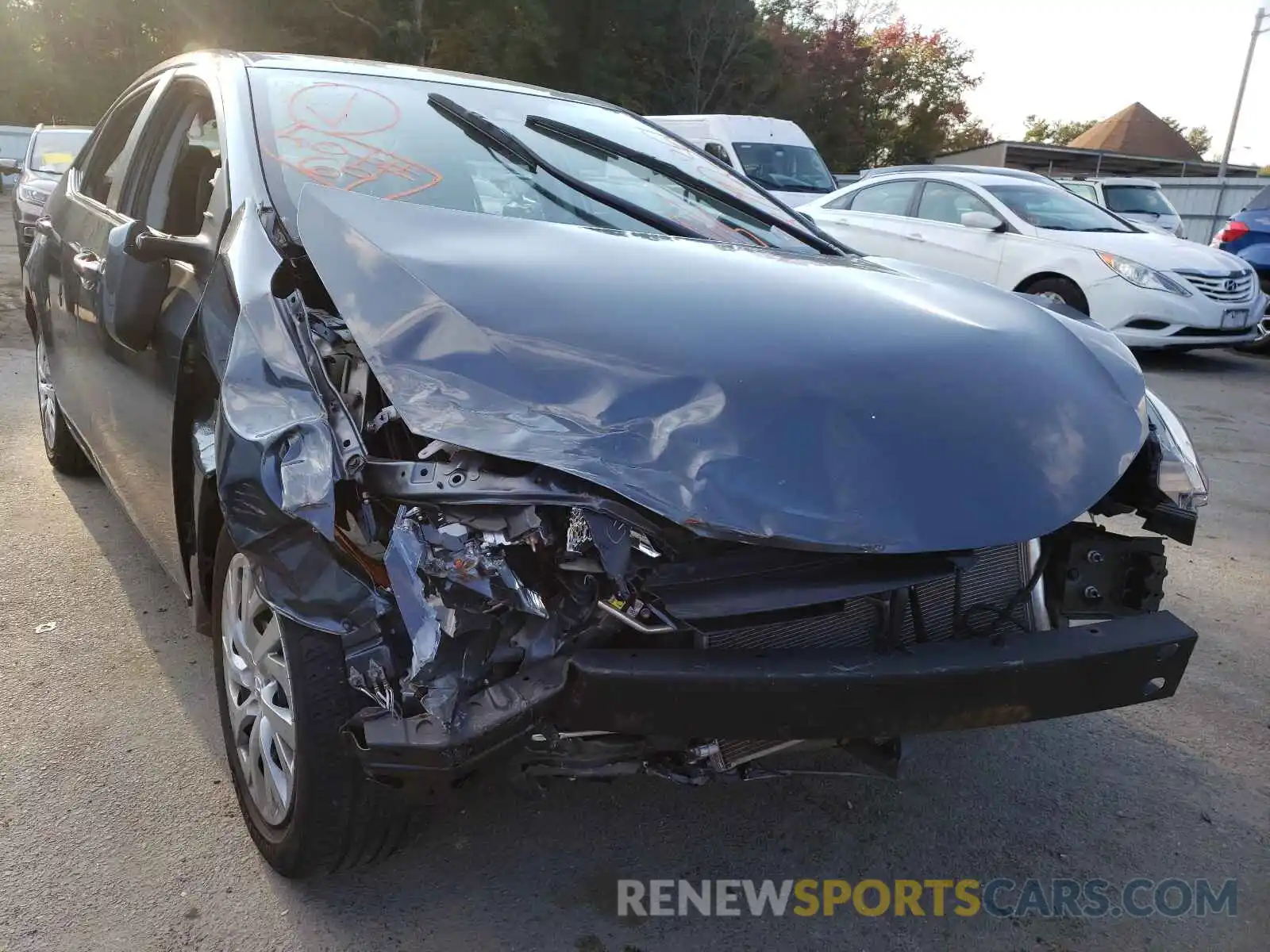 1 Photograph of a damaged car 2T1BURHEXKC240974 TOYOTA COROLLA 2019