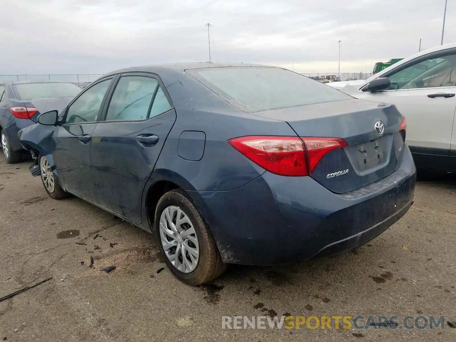 3 Photograph of a damaged car 2T1BURHEXKC241137 TOYOTA COROLLA 2019