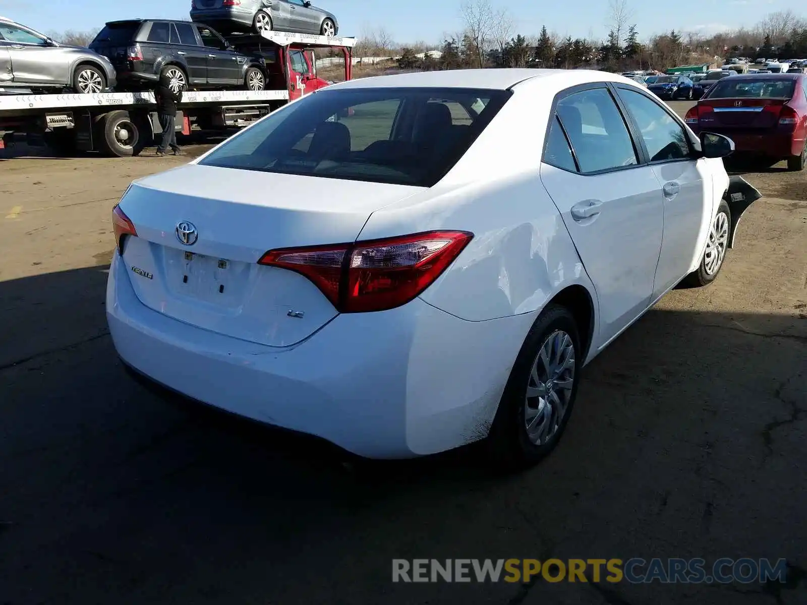 4 Photograph of a damaged car 2T1BURHEXKC241493 TOYOTA COROLLA 2019